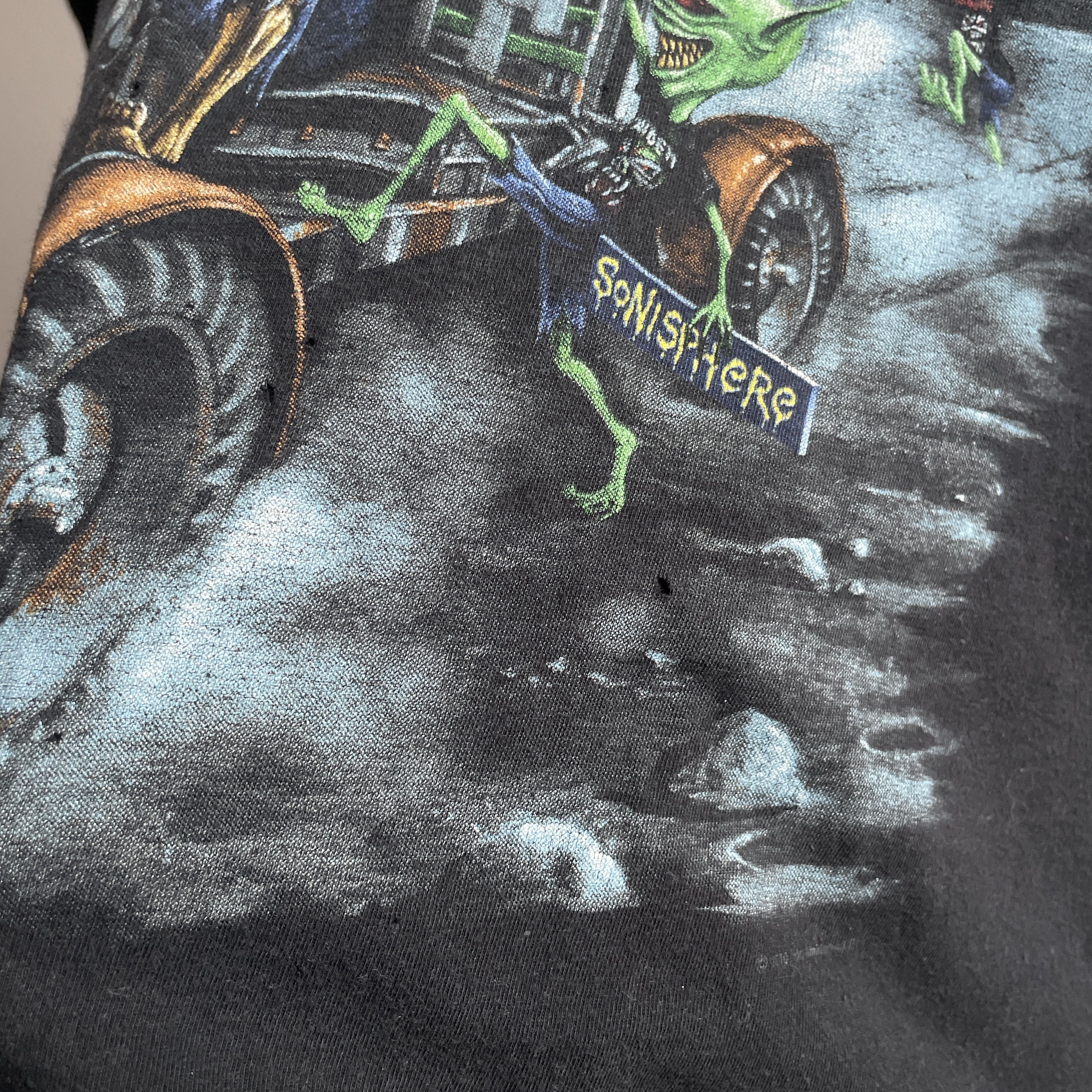 Band Tees Iron Maiden Sonisphere 2010 Distressed T-Shirt Size XL Size US XL / EU 56 / 4 - 8 Thumbnail