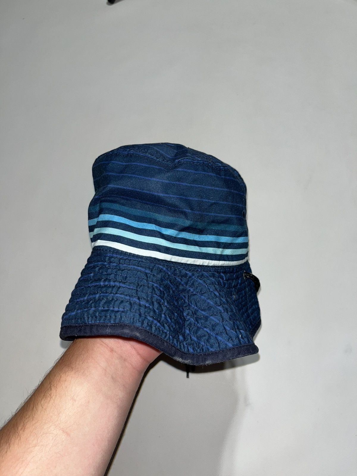 Billabong Vintage Billabong bucket hat perfectly washed Size ONE SIZE - 12 Thumbnail