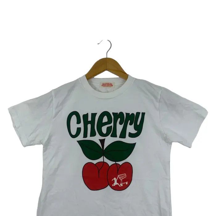 Vintage HALEIWA SUPER MARKET Hawaii Cherry Tee Shirt Size XS / US 0-2 / IT 36-38 - 2 Thumbnail