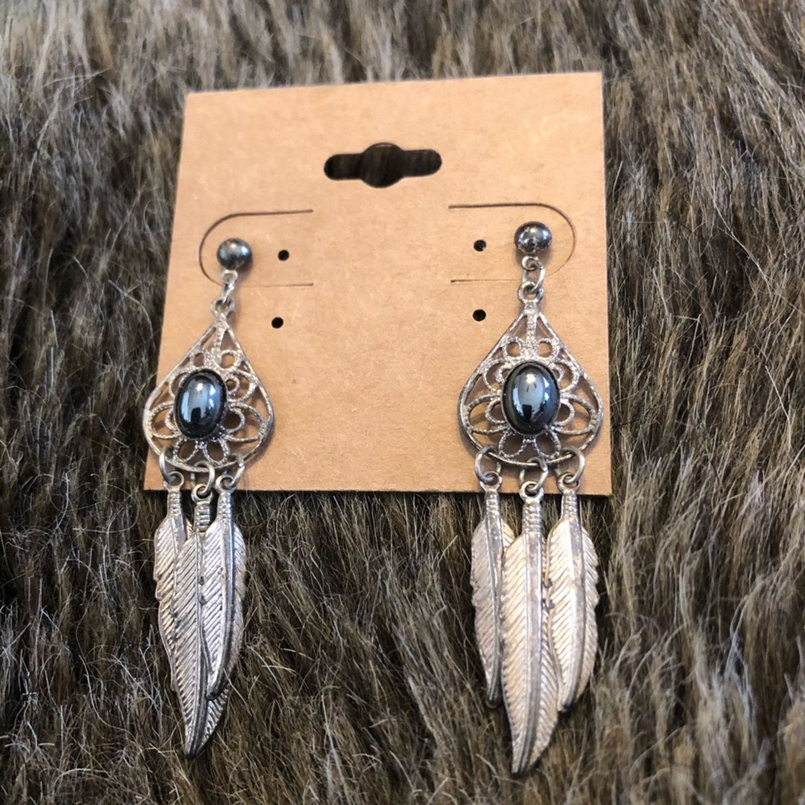 Vintage Vintage silver plated feather hematite earrings Size ONE SIZE - 2 Thumbnail