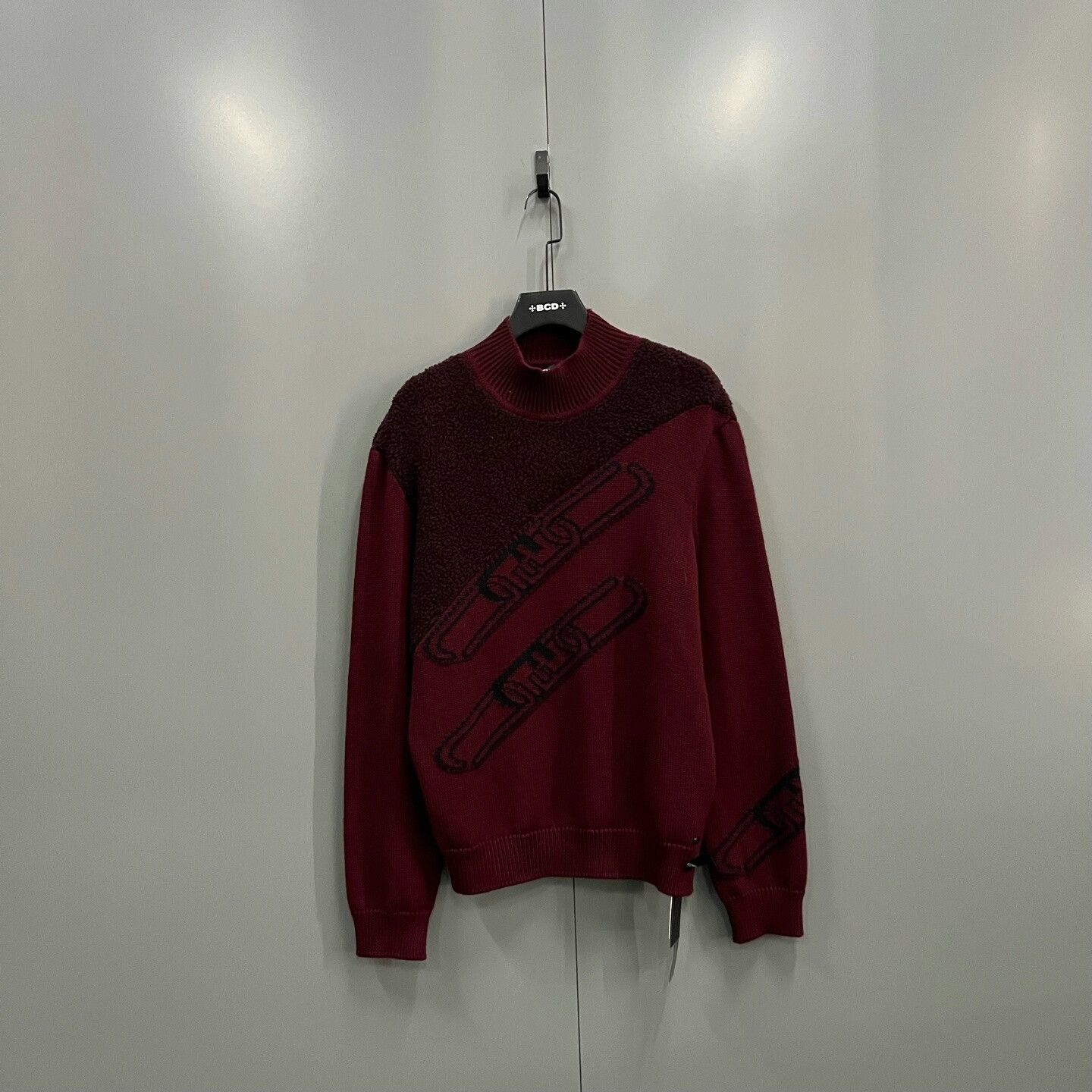 Fendi FENDI Letter Logo Red Sweater Size US S / EU 44-46 / 1 - 1 Thumbnail