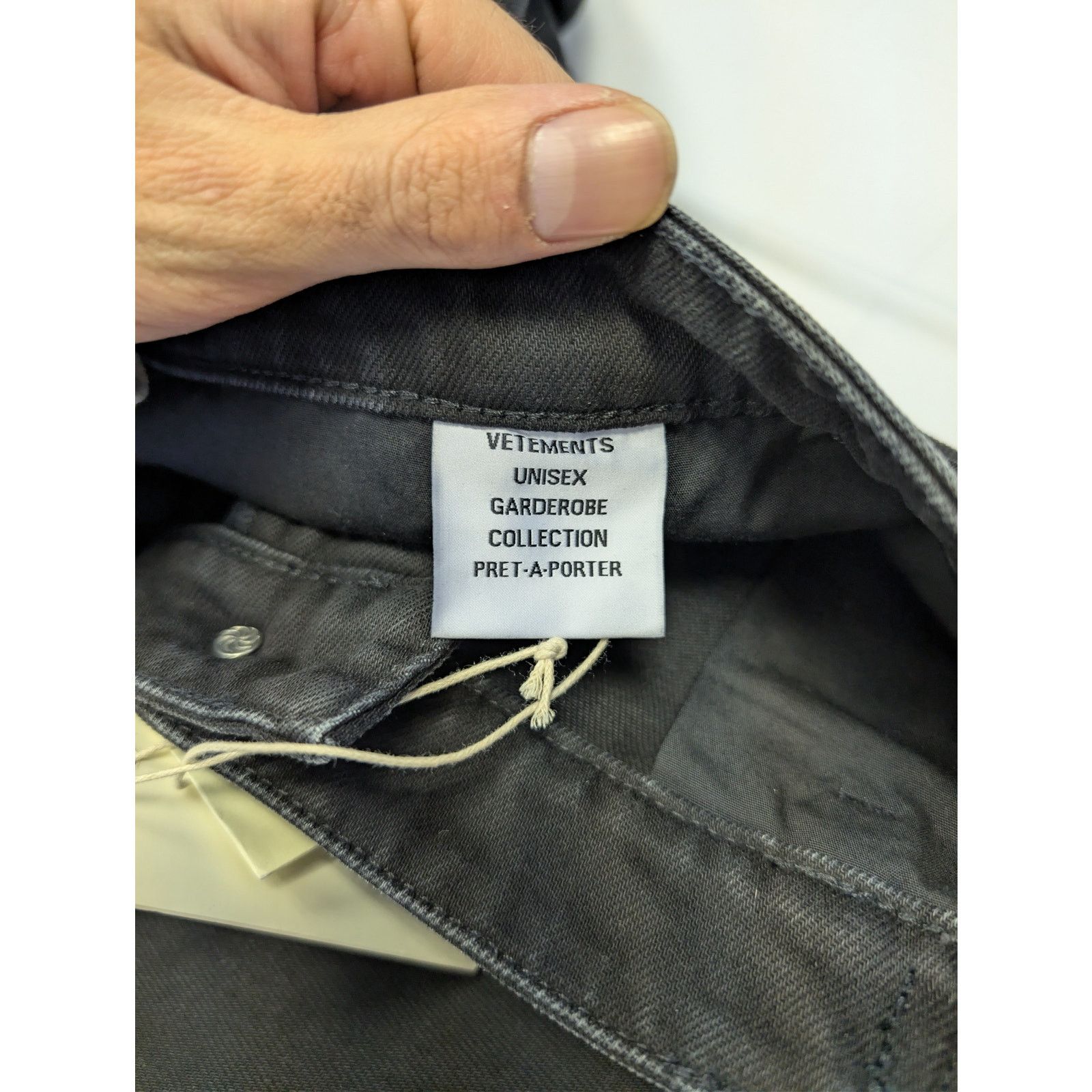 Vetements o1rshd1 Cargo Pants in Black Size US 30 / EU 46 - 18 Thumbnail