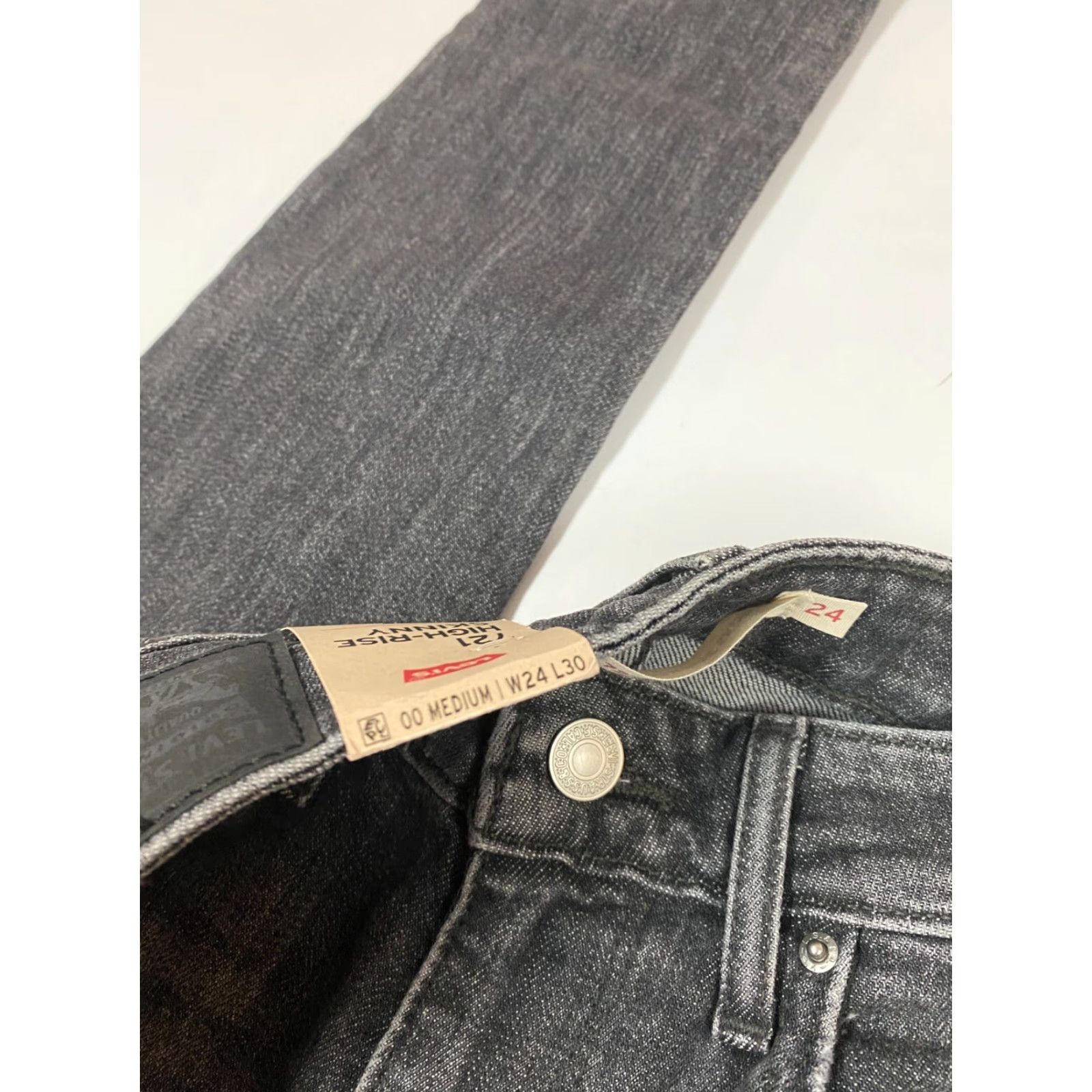 Levi's Levi's Jeans Womens Regular Skinny 00 Black High-Rise Denim Slim Stretch Zipper 30in Inseam Size 24" / US 00 / IT 34 - 5 Thumbnail