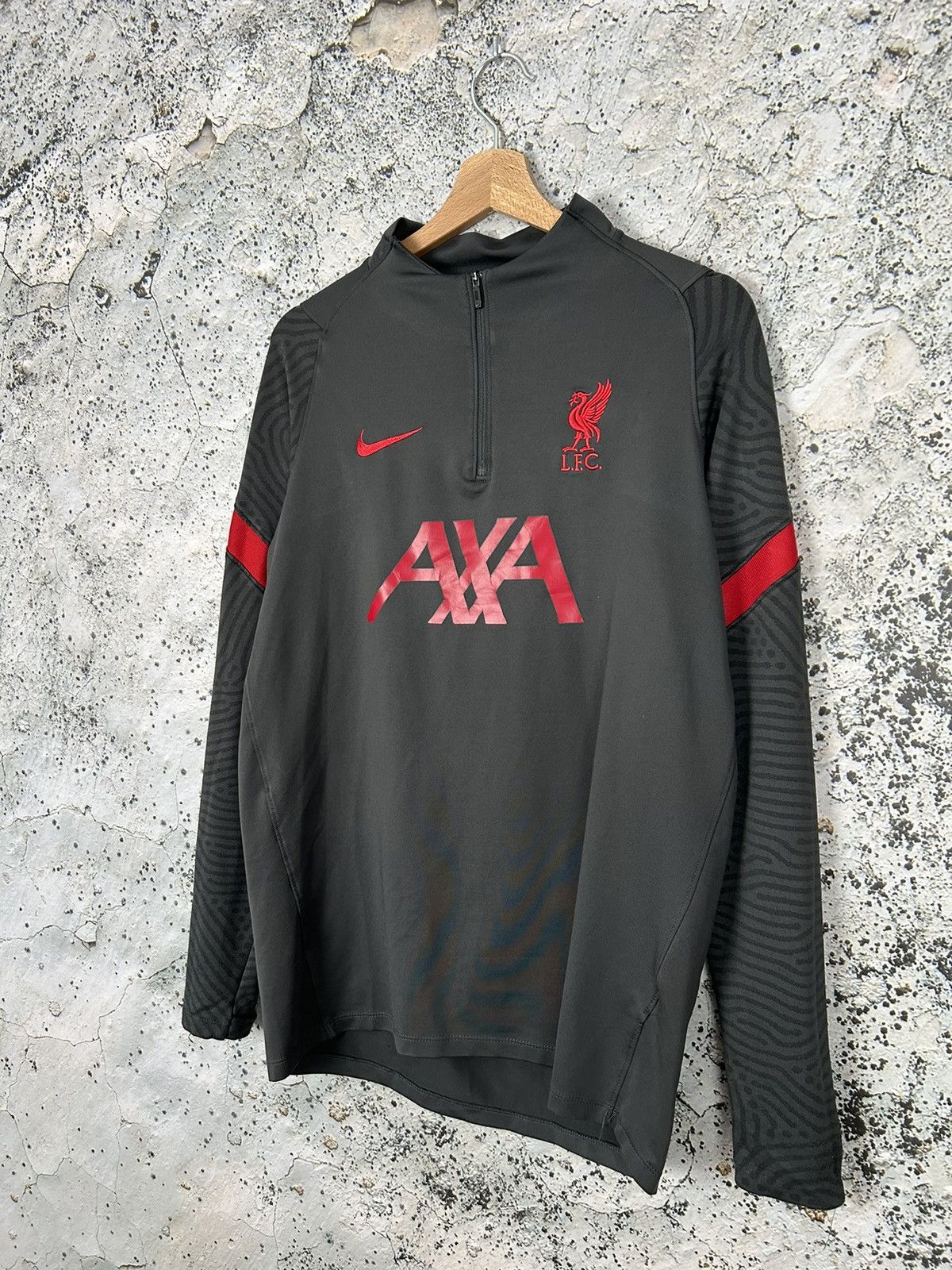 Nike Nike Liverpool FC Soccer Jersey Training Football Rare Size US M / EU 48-50 / 2 - 2 Thumbnail