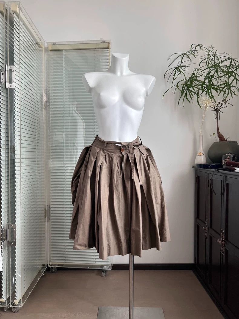 Vivienne Westwood Vivienne Westwood size1 European puffed half skirt Size 26" / US 2 / IT 38 - 2 Thumbnail