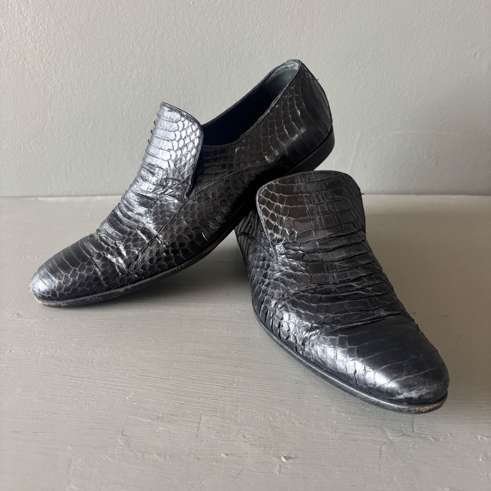Gucci Vintage Gucci Black Genuine Python Leather Loafers Size 39E Size US 6 / EU 39 - 9 Thumbnail