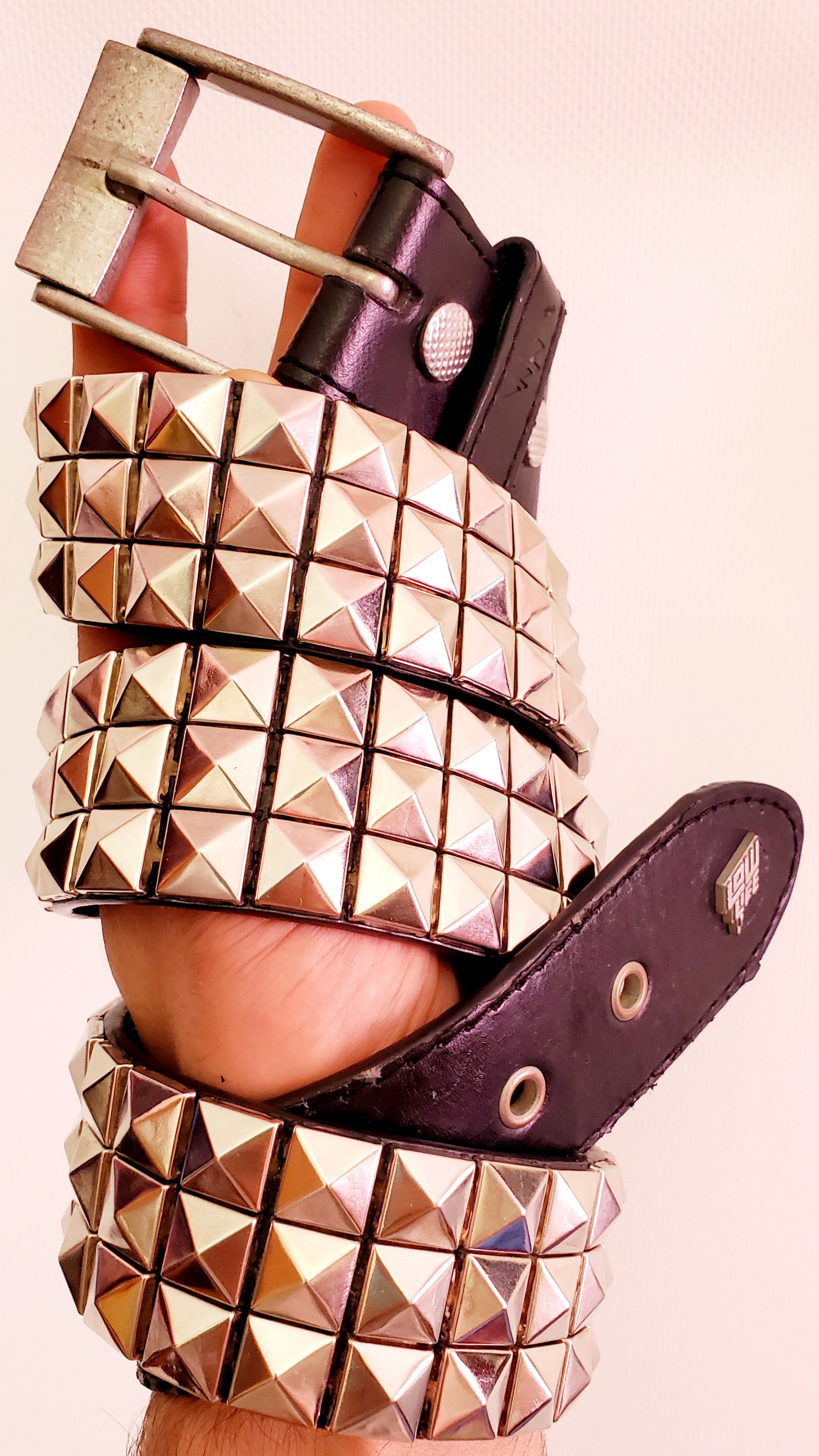 Japanese Brand × Vintage Vintage Y2K Pyramid Studdet Metal Punk Spikes Leather Belt Size ONE SIZE - 2 Thumbnail
