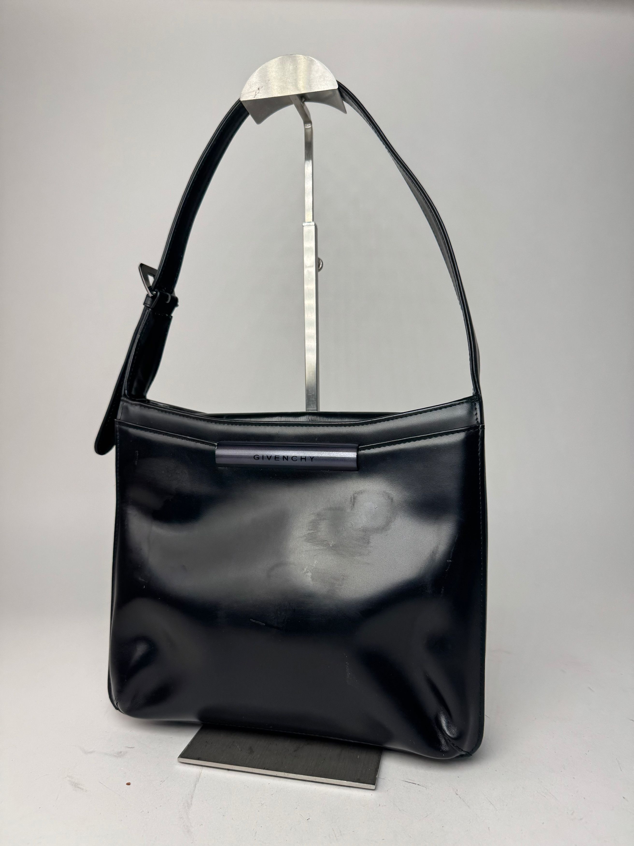 Givenchy Vintage Leather Bag black Size ONE SIZE - 1 Thumbnail