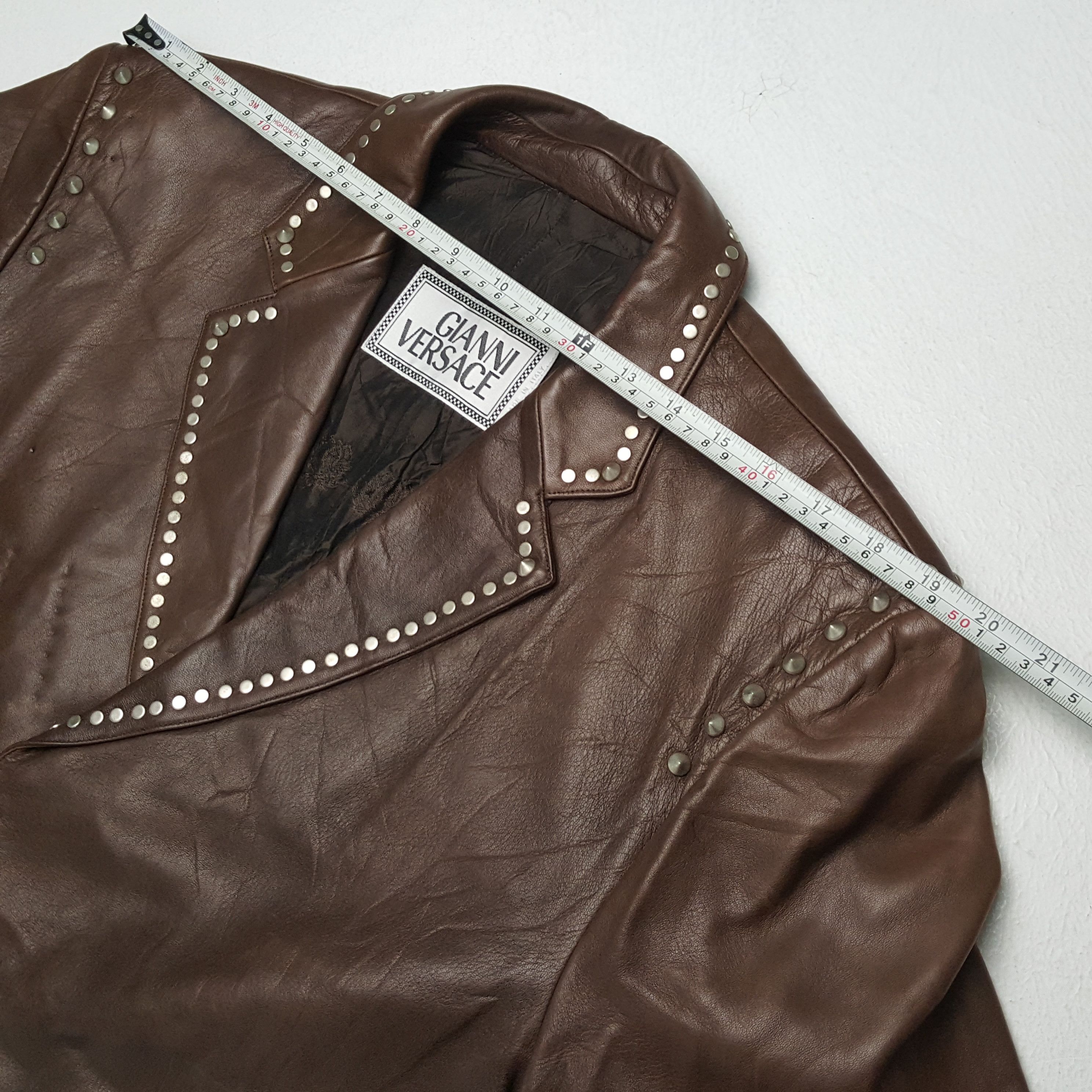 Versace × Vintage GIANNI VERSACE Fashion Style Leather Blazer Size 38R - 4 Thumbnail