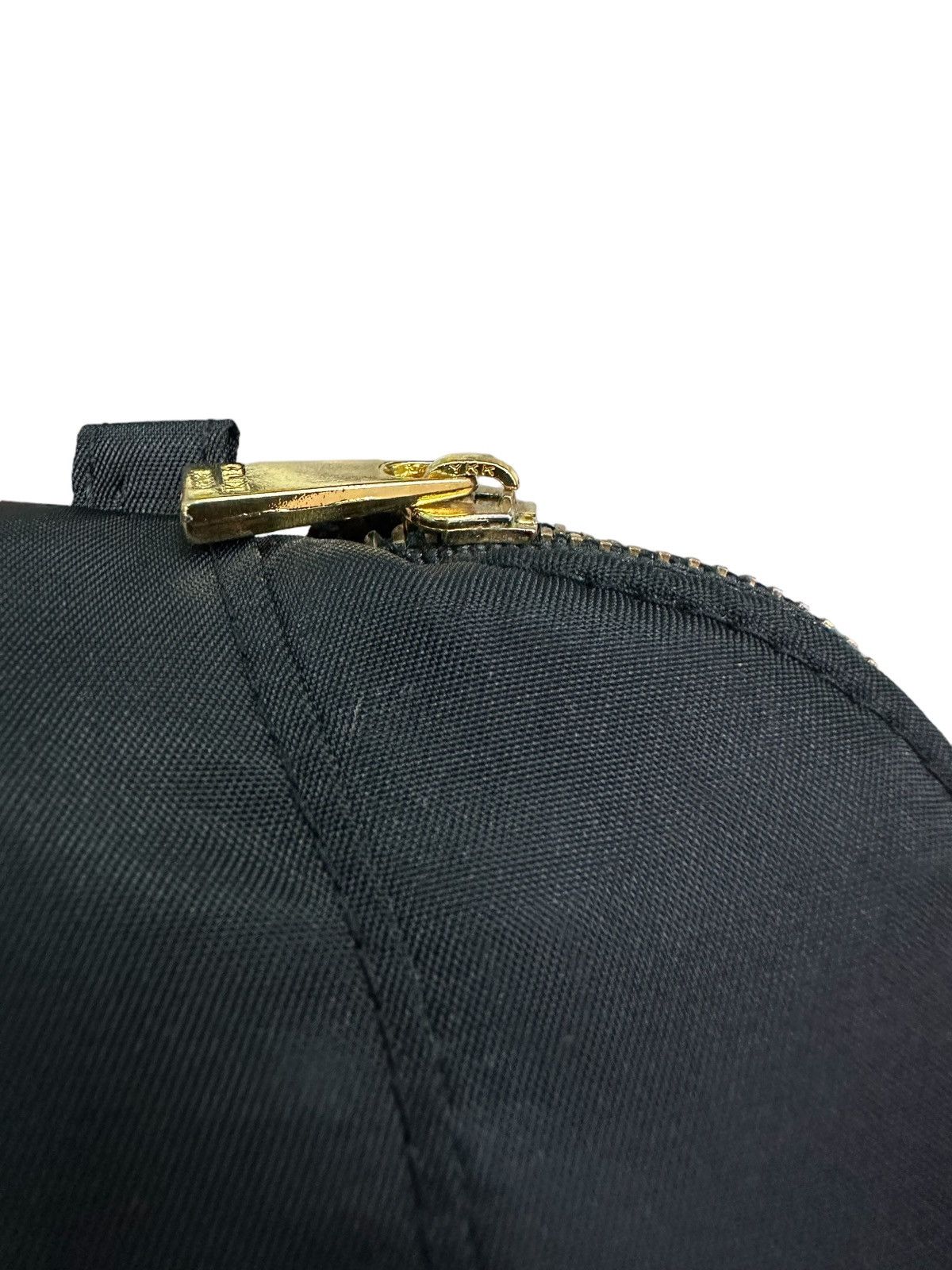 Celine AUTHENTIC CELINE SMALL GOLD RING STORAGE COSMETIC BAG Size ONE SIZE - 6 Thumbnail