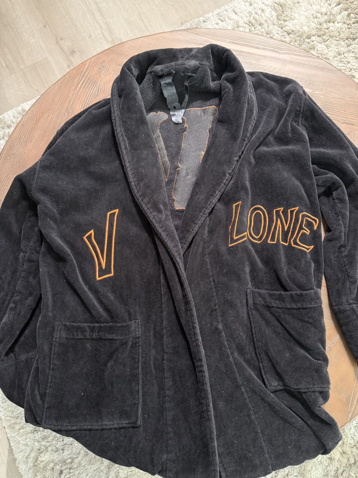 Vlone Vlone Bath Robe Size US L / EU 52-54 / 3 - 1 Thumbnail
