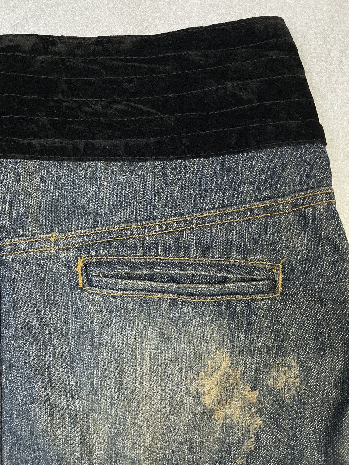 Lip Service 2000s Lip Service Hybrid Velvet Waist Denim Skirt Size 27" / US 4 / IT 40 - 6 Thumbnail