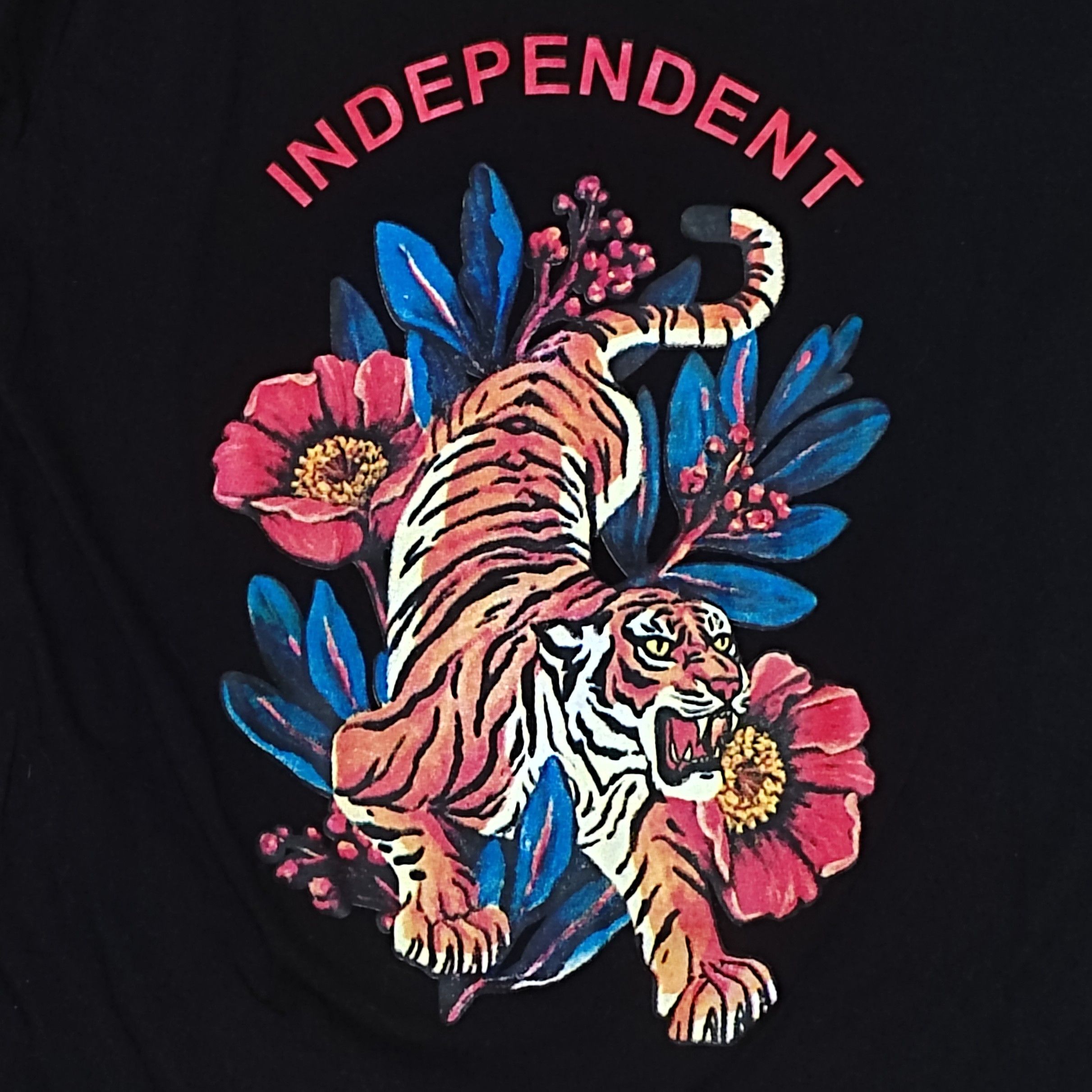 Japanese Brand × Vintage Vintage Independent lion flower Tee Size US S / EU 44-46 / 1 - 2 Thumbnail
