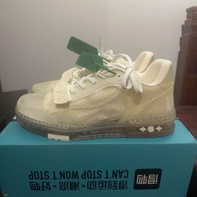 Louis Vuitton Louis Vuitton Transparent Logo Fashion Sneakers -2508 Size US 8.5 / EU 41-42 - 1 Thumbnail