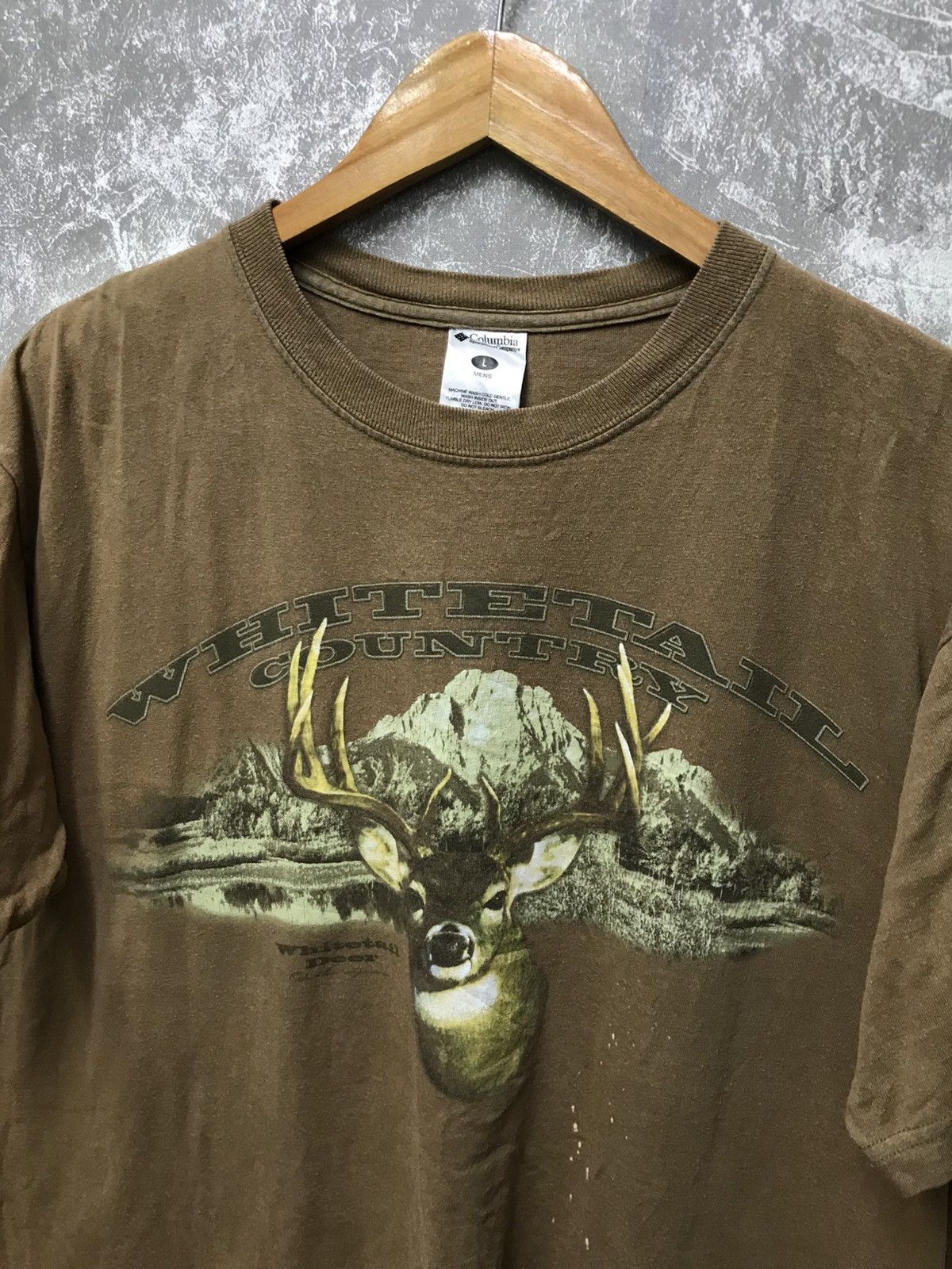 Columbia Vintage Columbia Outdoor Sports Wear Tee Size US L / EU 52-54 / 3 - 2 Thumbnail