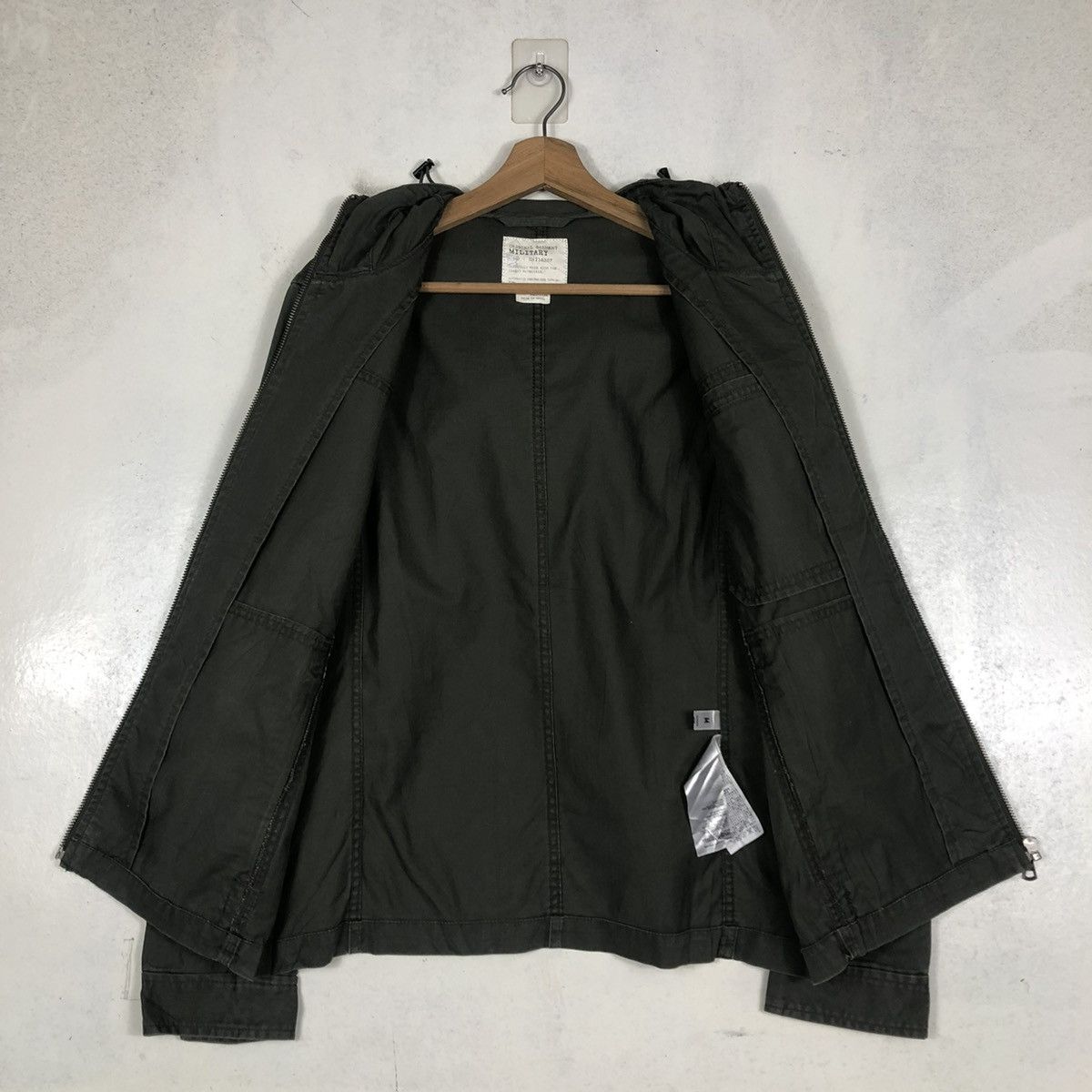 Japanese Brand 📌VINTAGE BIKER JACKET CHORE MILITARY UNIQLO ISSEY MIYAKE Size US M / EU 48-50 / 2 - 15 Thumbnail