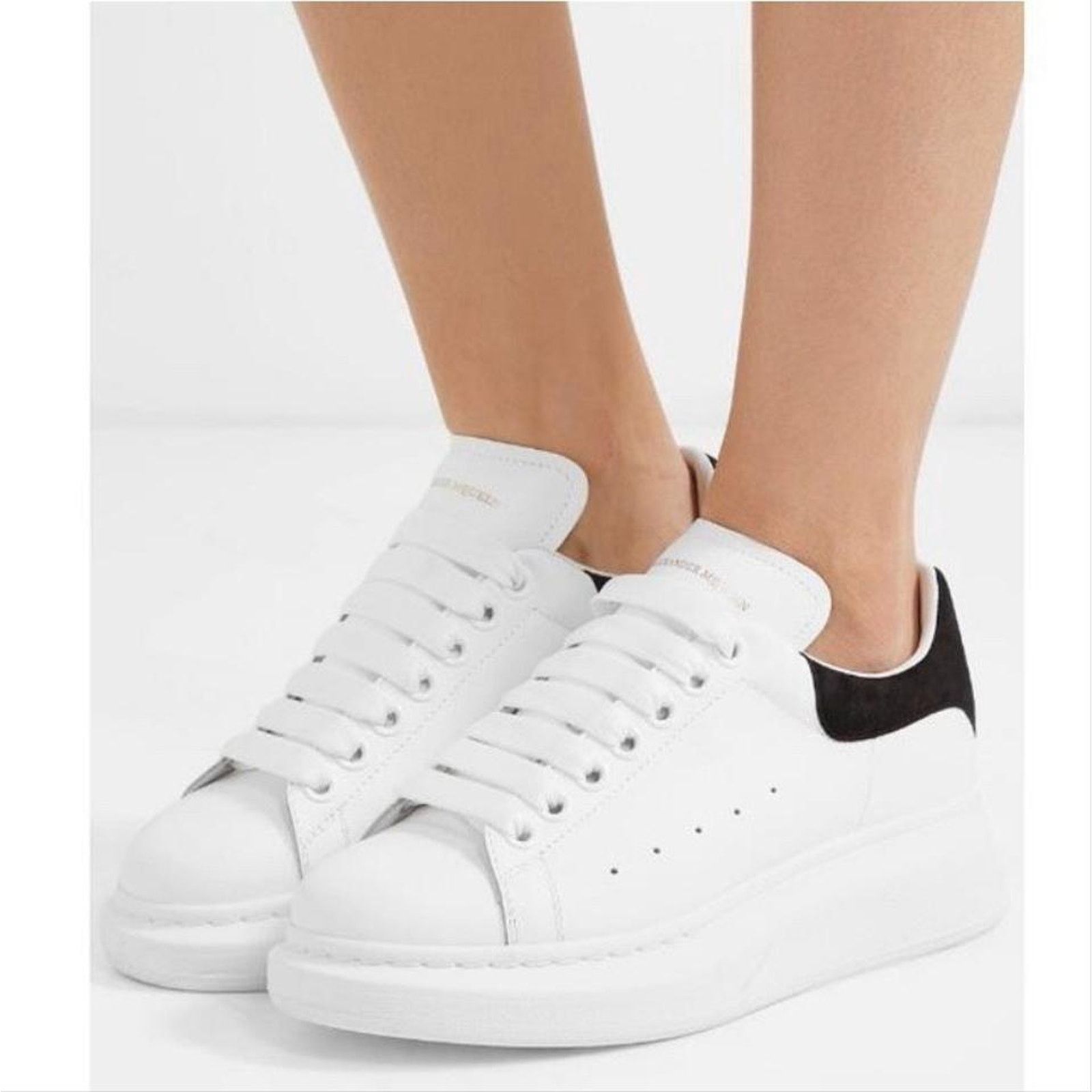 Alexander McQueen Alexander McQueen Oversized leather sneakers 36.5 Size US 6.5 / IT 36.5 - 2 Thumbnail