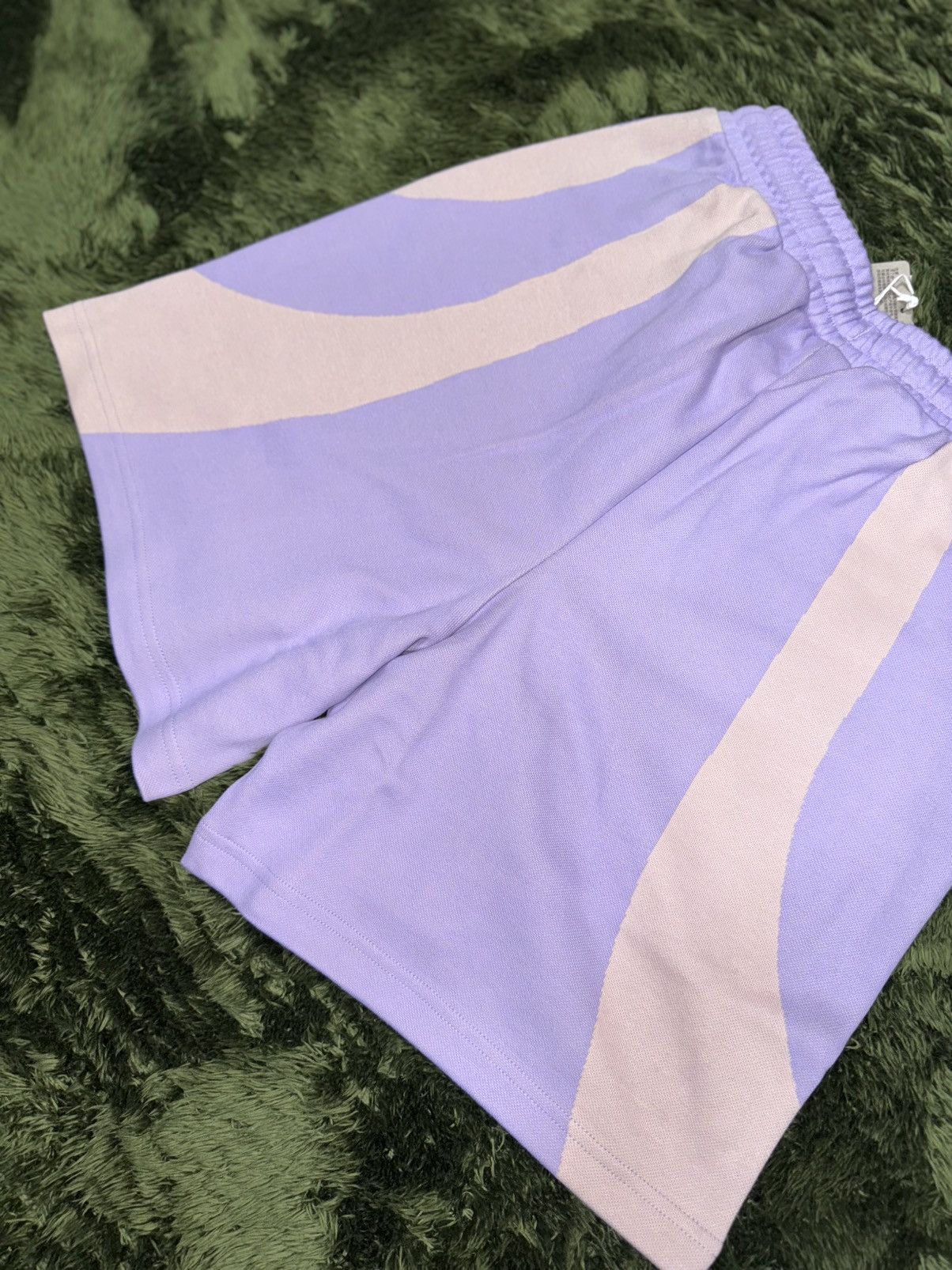 Designer × KidSuper × Puma [S] KIDSUPER STUDIOS X PUMA collaboration shorts violet Size US 32 / EU 48 - 8 Thumbnail