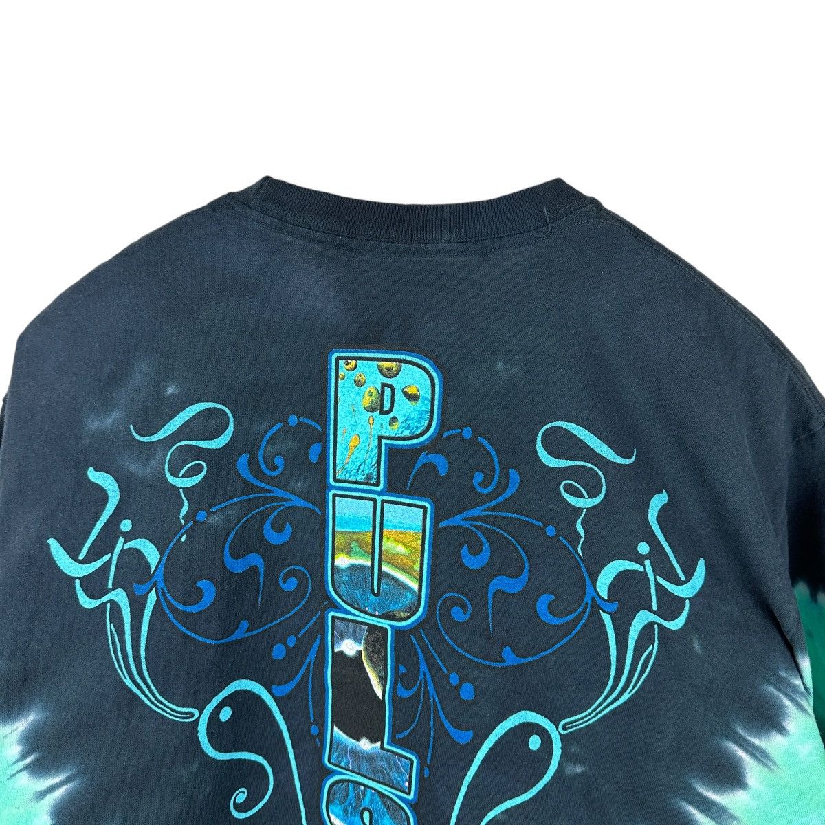 Band Tees × Liquid Blue Mens Y2K Liquid Blue Pink Floyd Pulse Band Shirt Size US L / EU 52-54 / 3 - 8 Thumbnail