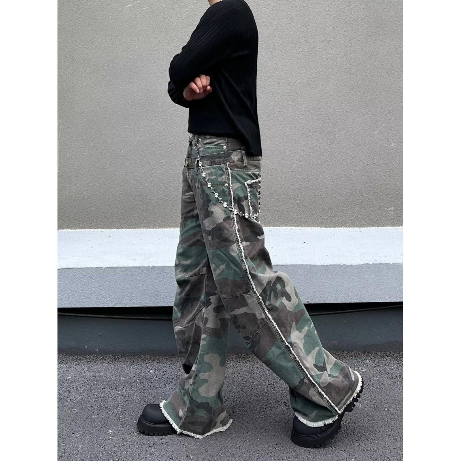 Vintage Camouflage Wide Leg Cargo Pants, Stacked Flared Pants Size US 32 / EU 48 - 2 Thumbnail