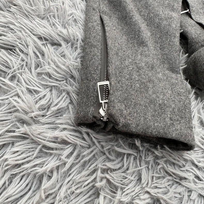 Dior Dior Light gray motorcycle zipper wool jacket 2501-Nextarro Size US M / EU 48-50 / 2 - 6 Thumbnail