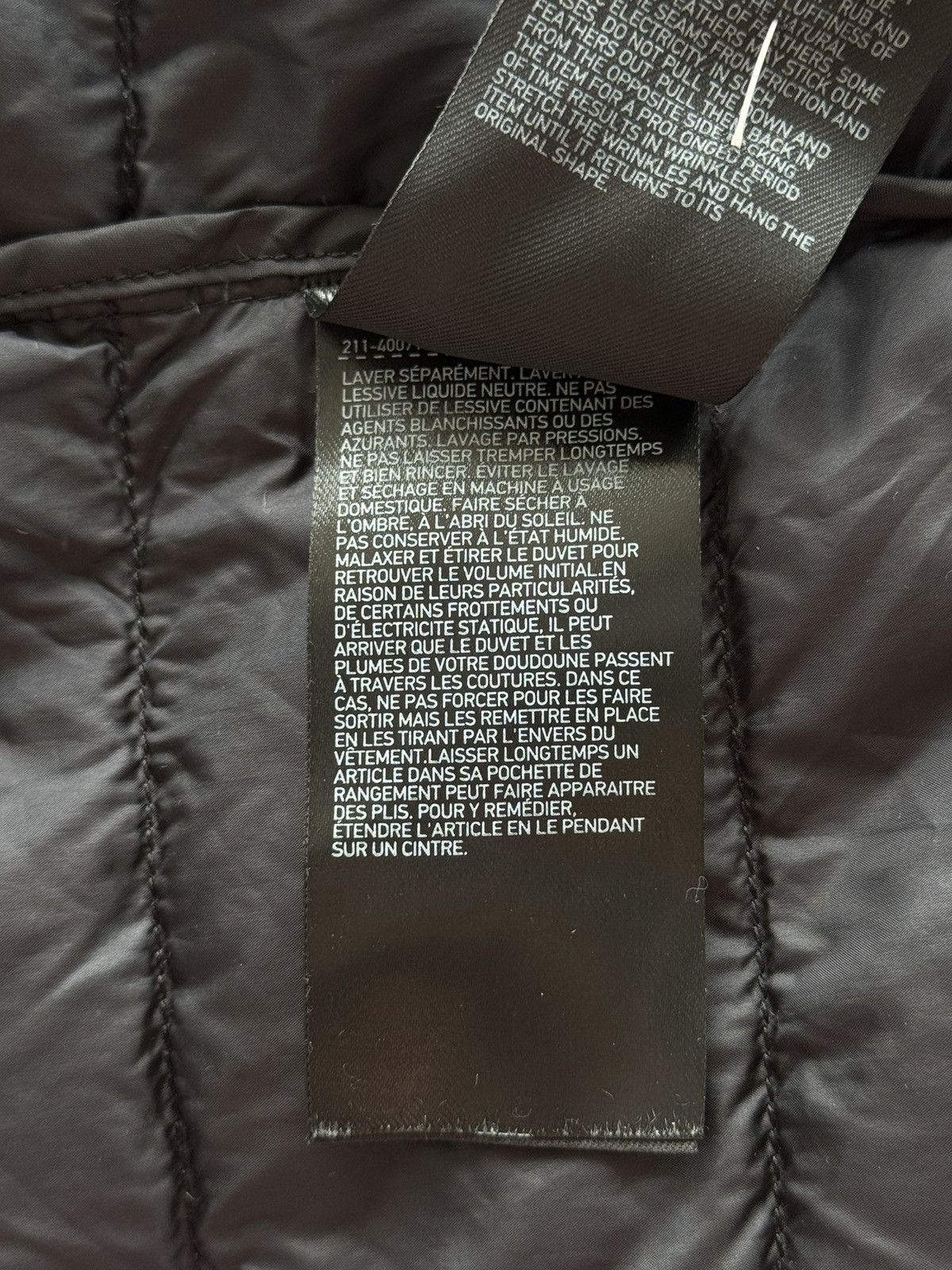 Japanese Brand × Uniqlo 🇯🇵 Uniqlo down puffer vest gilet Size S / US 4 / IT 40 - 7 Thumbnail