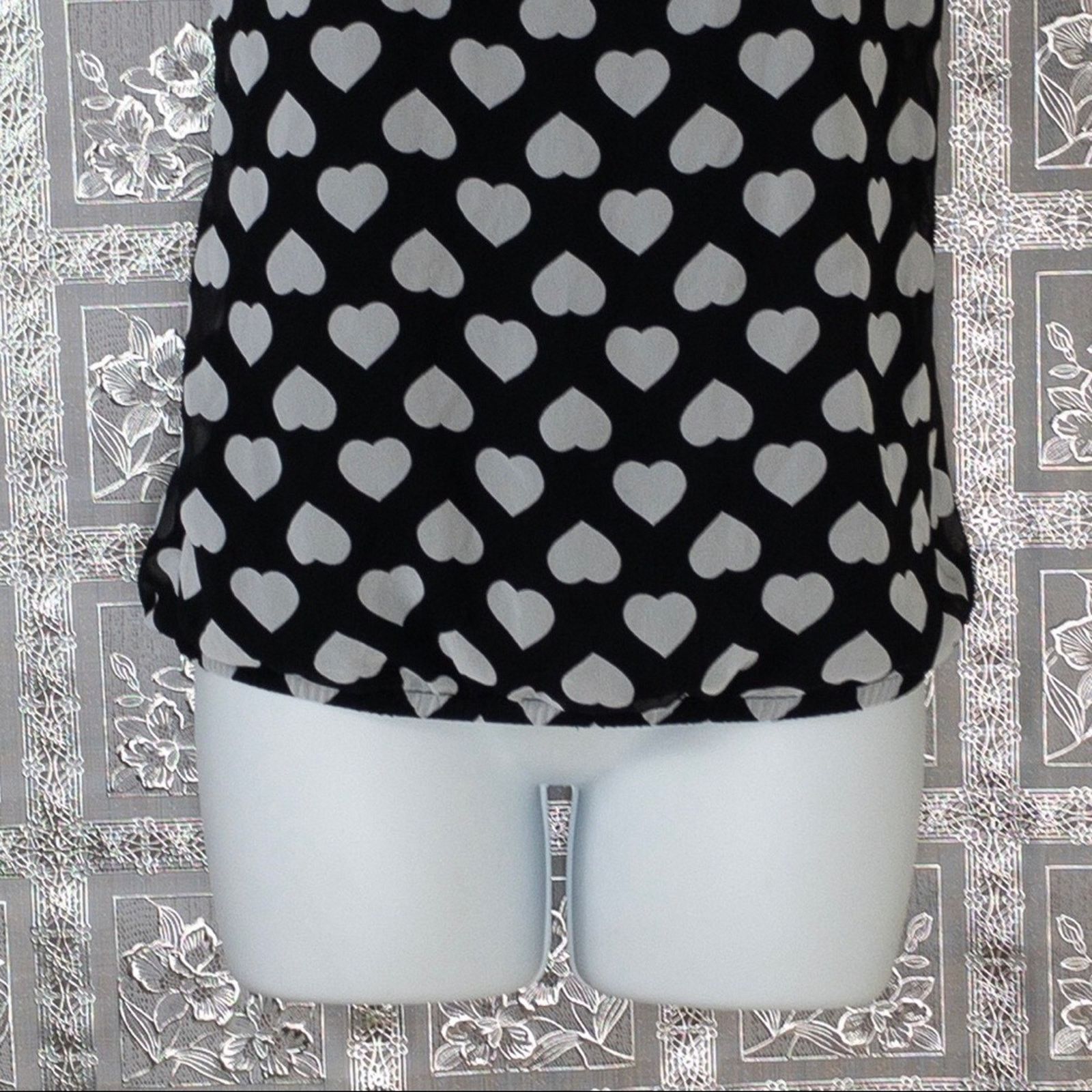 Express Express Heart Print Tie Back Blouse Halter Top Size XS / US 0-2 / IT 36-38 - 4 Thumbnail