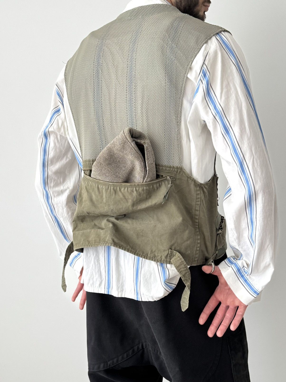 Vetra 1960s Vintage French ‘Ailee’ Zip Hunting Fishing Vest Size US M / EU 48-50 / 2 - 2 Thumbnail