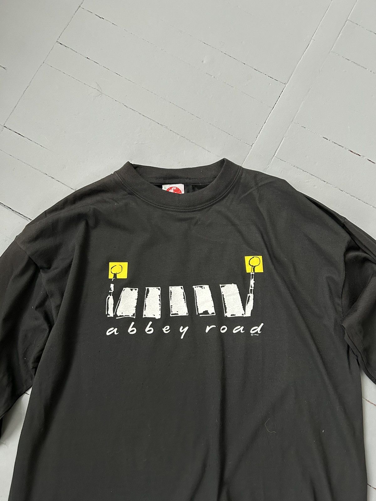 Band Tees Beatles long sleeve vintage Size US XL / EU 56 / 4 - 3 Thumbnail