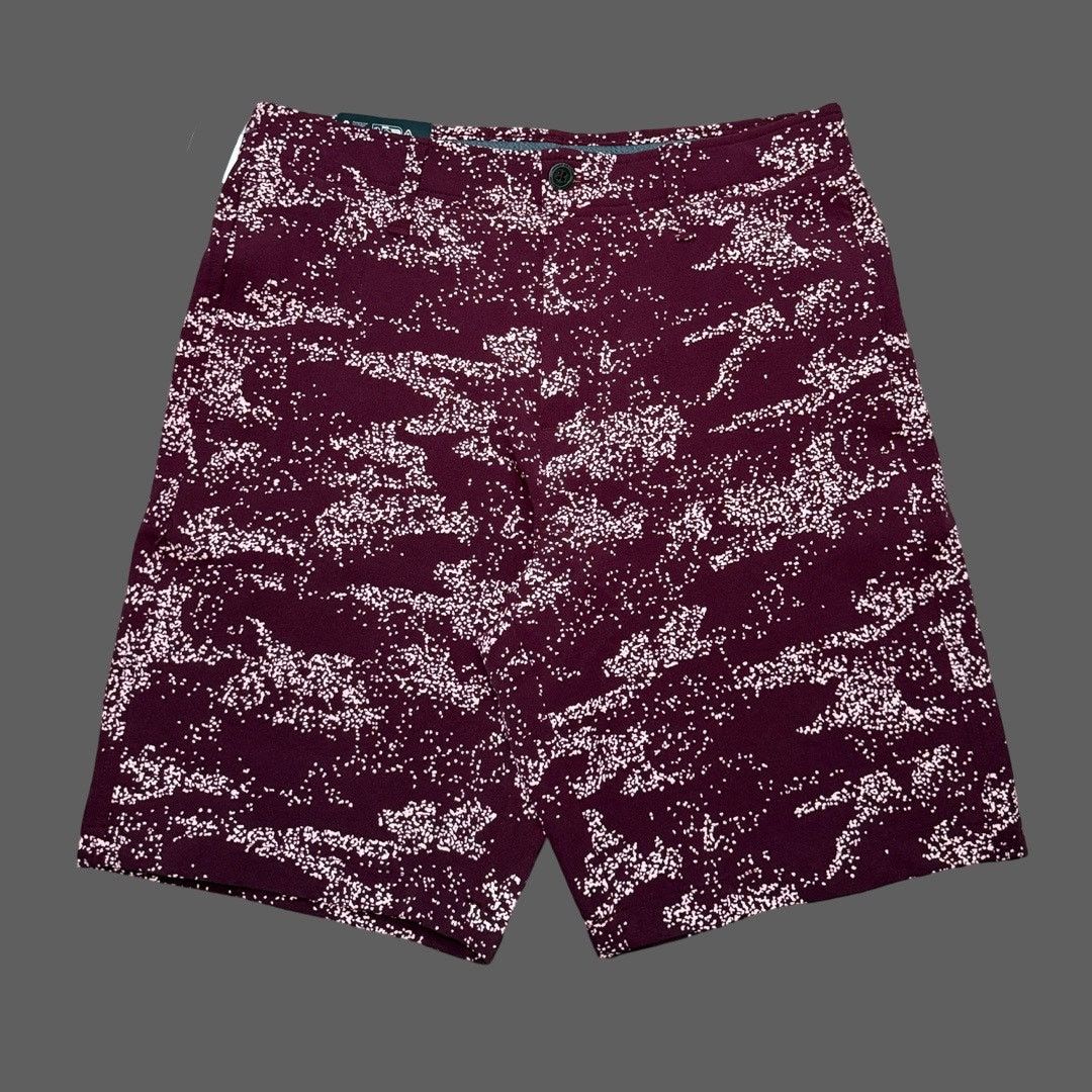 Under Armour Under Armour UA Golf Short Printed Short Sz 30 NWT Burgundy Size US 30 / EU 46 - 1 Thumbnail