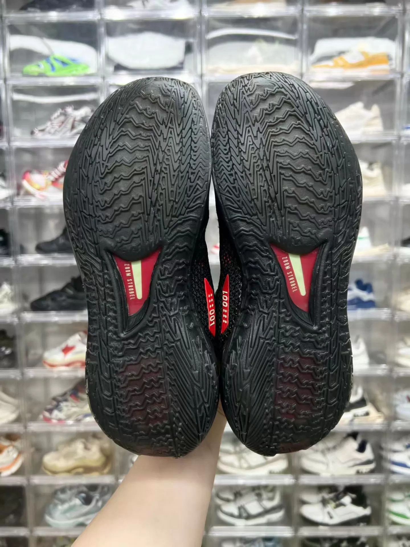 Nike NIKE GT CUT 1 Black Red 42.5 OG Box good condition Size US 9.5 / EU 42-43 - 8 Thumbnail