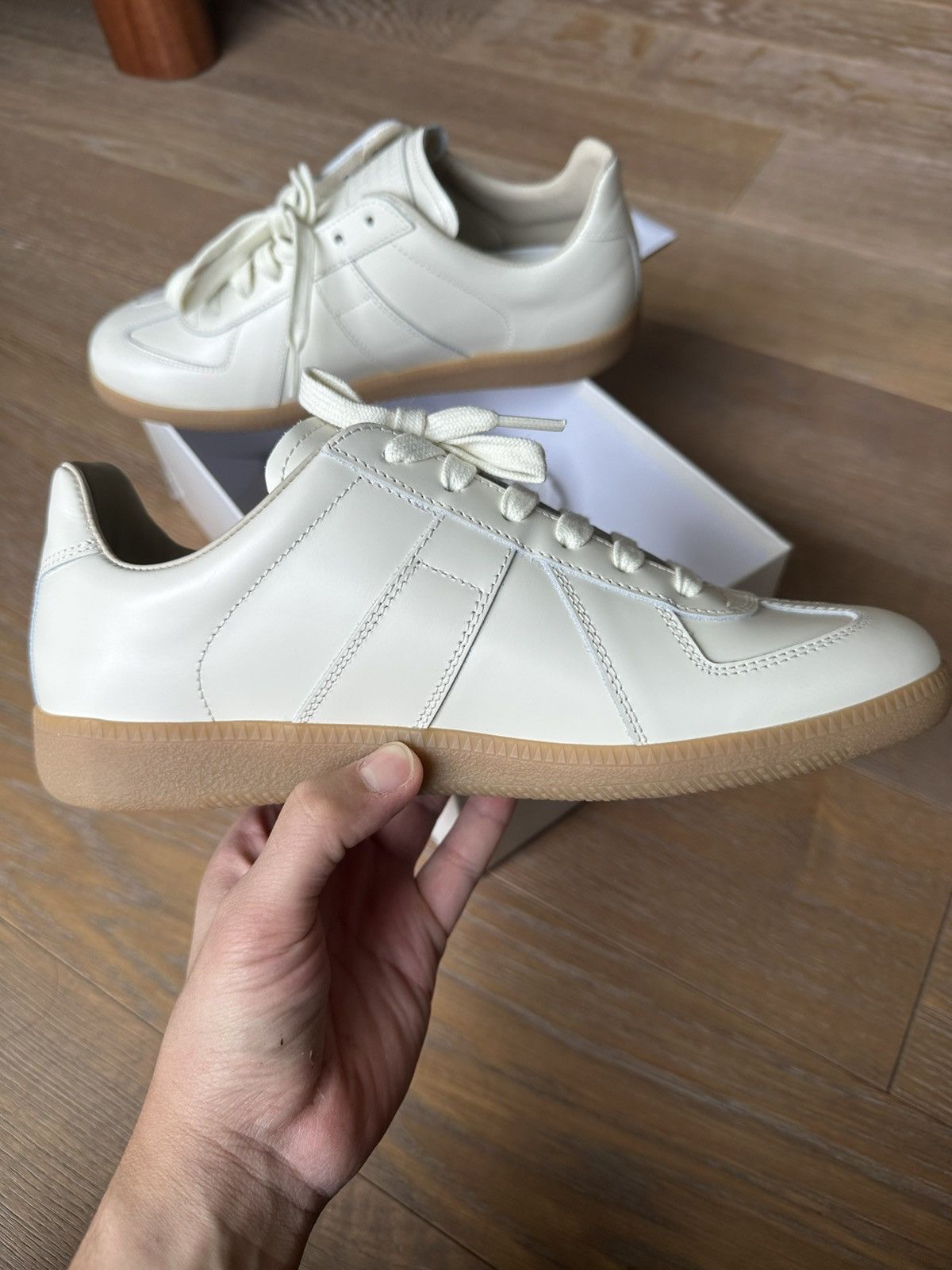 Maison Margiela Maison Margiela Replica Sneakers Size US 8 / EU 41 - 11 Thumbnail