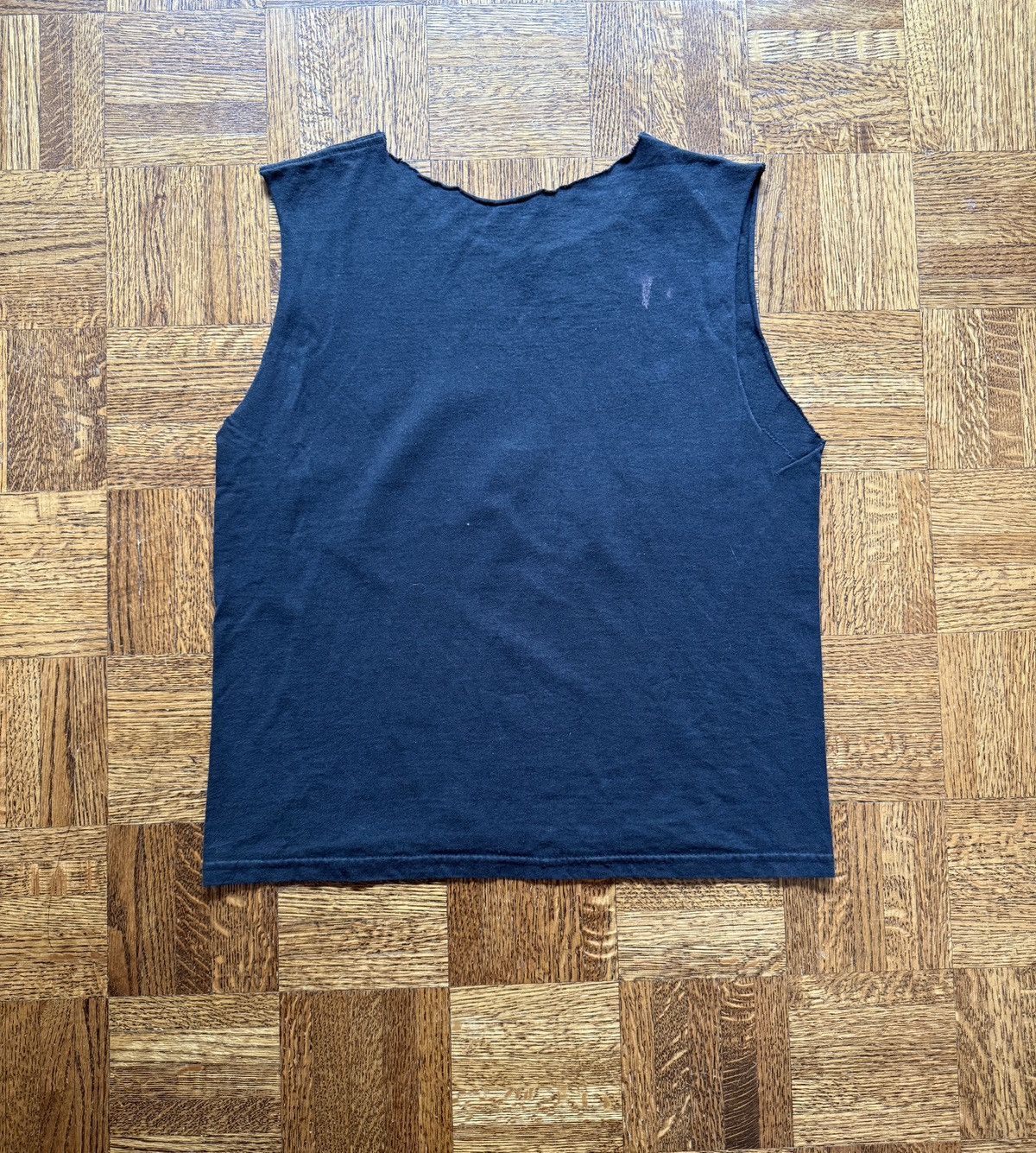 Vintage Vintage Y2K Unearth Metalcore Band Cutoff Graphic Tee Size US S / EU 44-46 / 1 - 5 Thumbnail