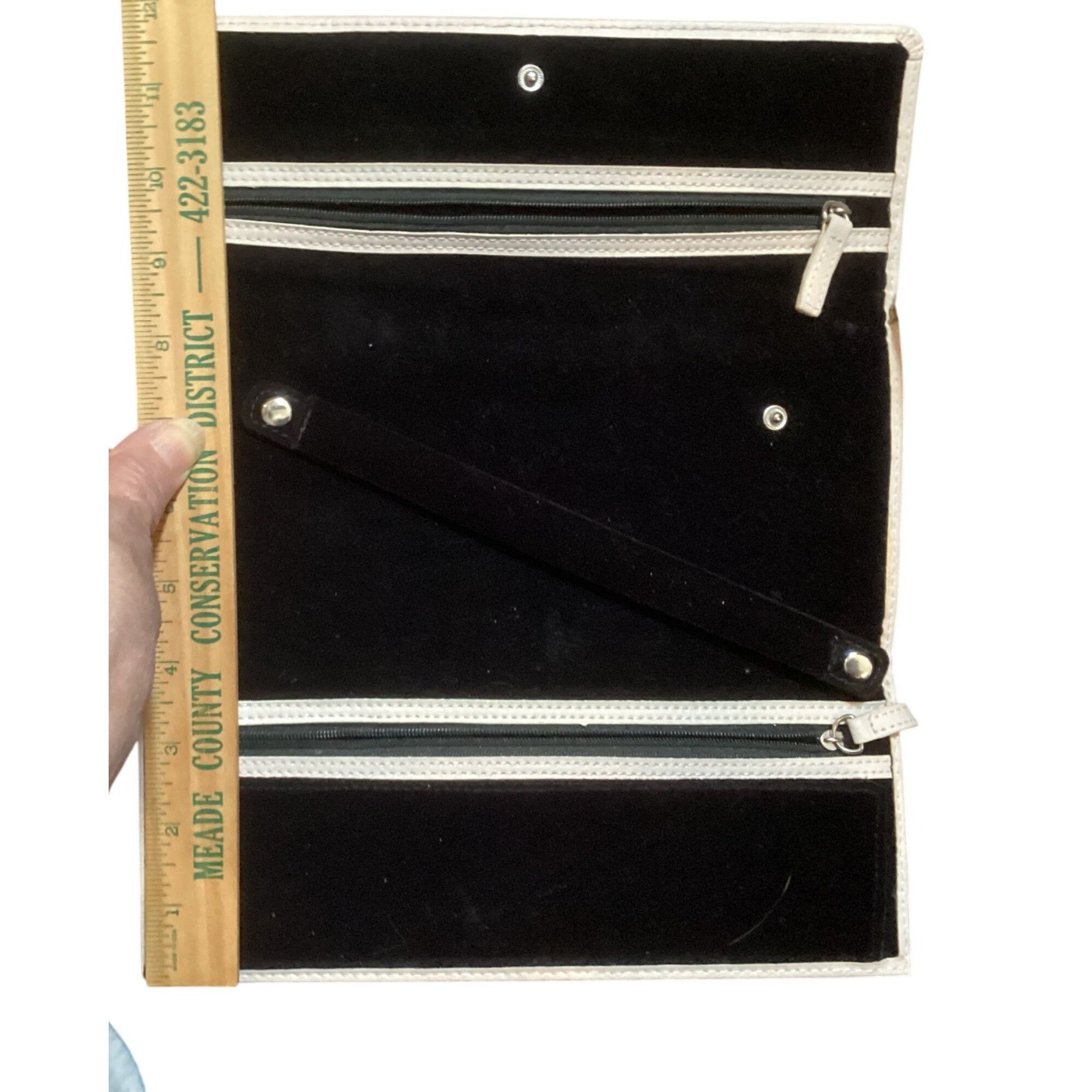 pandora Pandora Beige Jewelry Travel Case-Clutch Leather 10"x4.5"x1" Size ONE SIZE - 11 Thumbnail