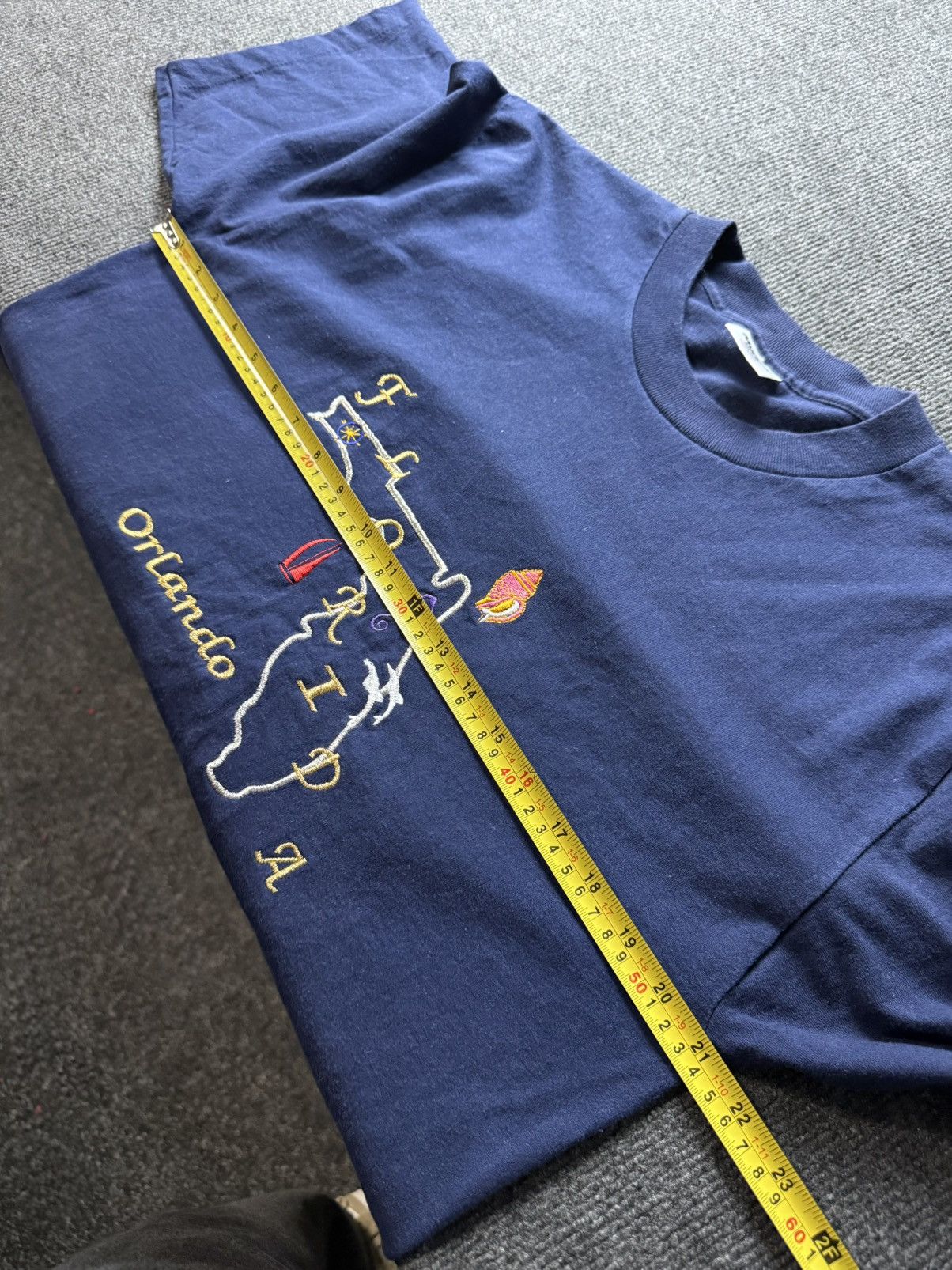 Vintage Vintage 90s Retro USA Florida Orlando Embroidered T Shirt Size US L / EU 52-54 / 3 - 15 Thumbnail
