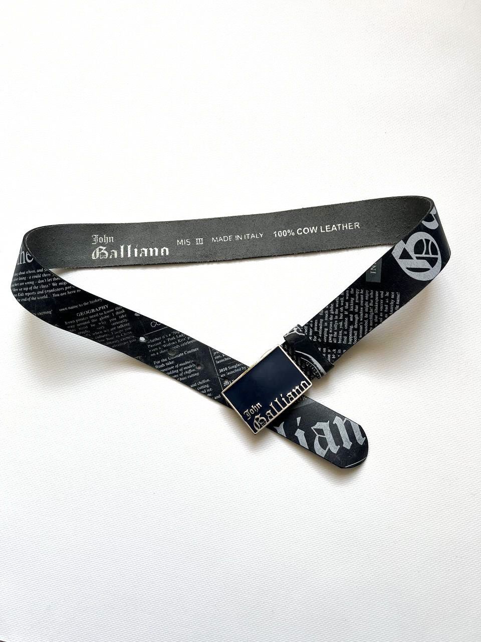 John Galliano Rare Galliano newspaper print logo gazette leather belt Size ONE SIZE - 3 Thumbnail