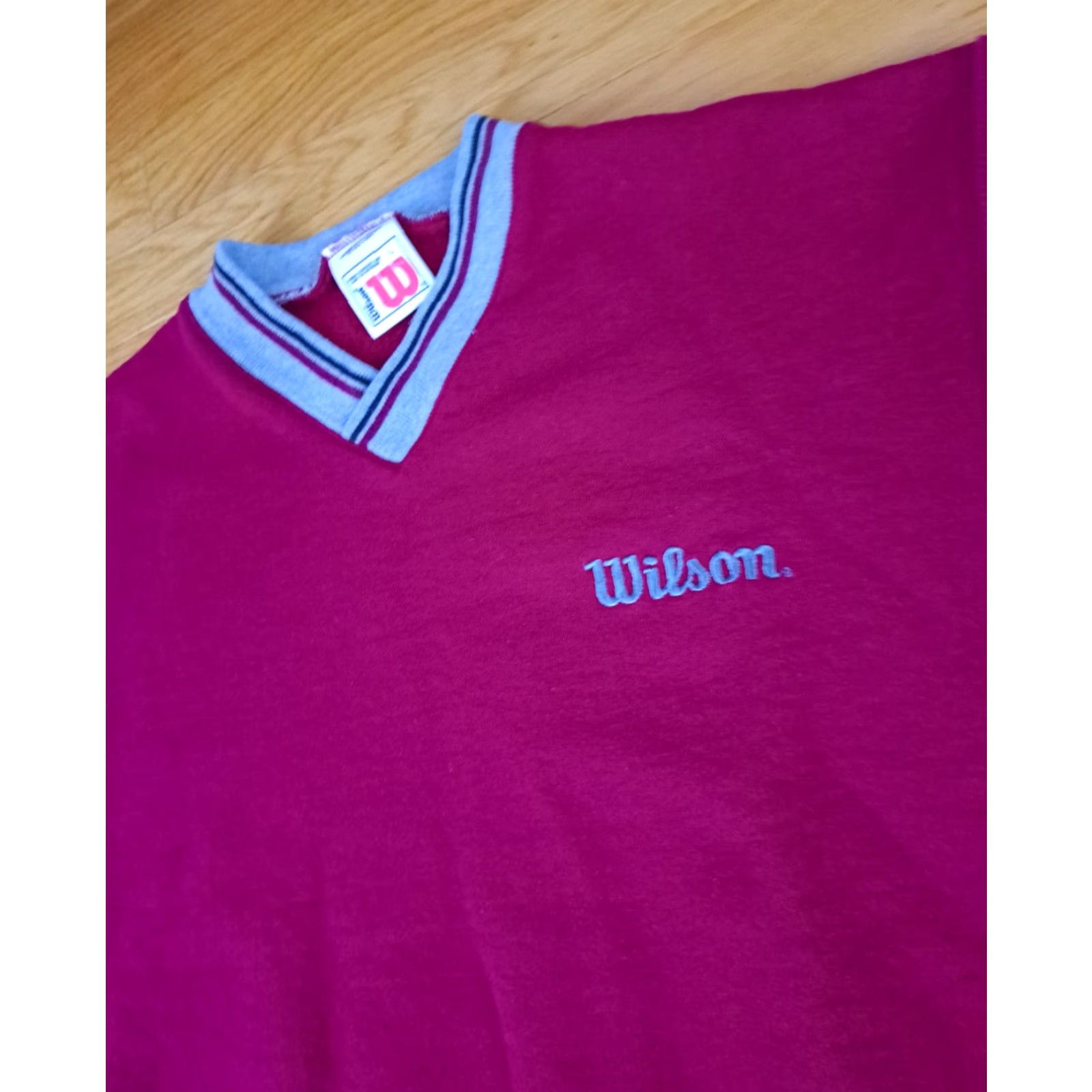 Wilson VINTAGE Wilson Sweatshirt Unisex Adults L Red V-Neck Embroidered Canvas Cotton Blend Pullover Tennis Running Jogging Size US L / EU 52-54 / 3 - 3 Thumbnail