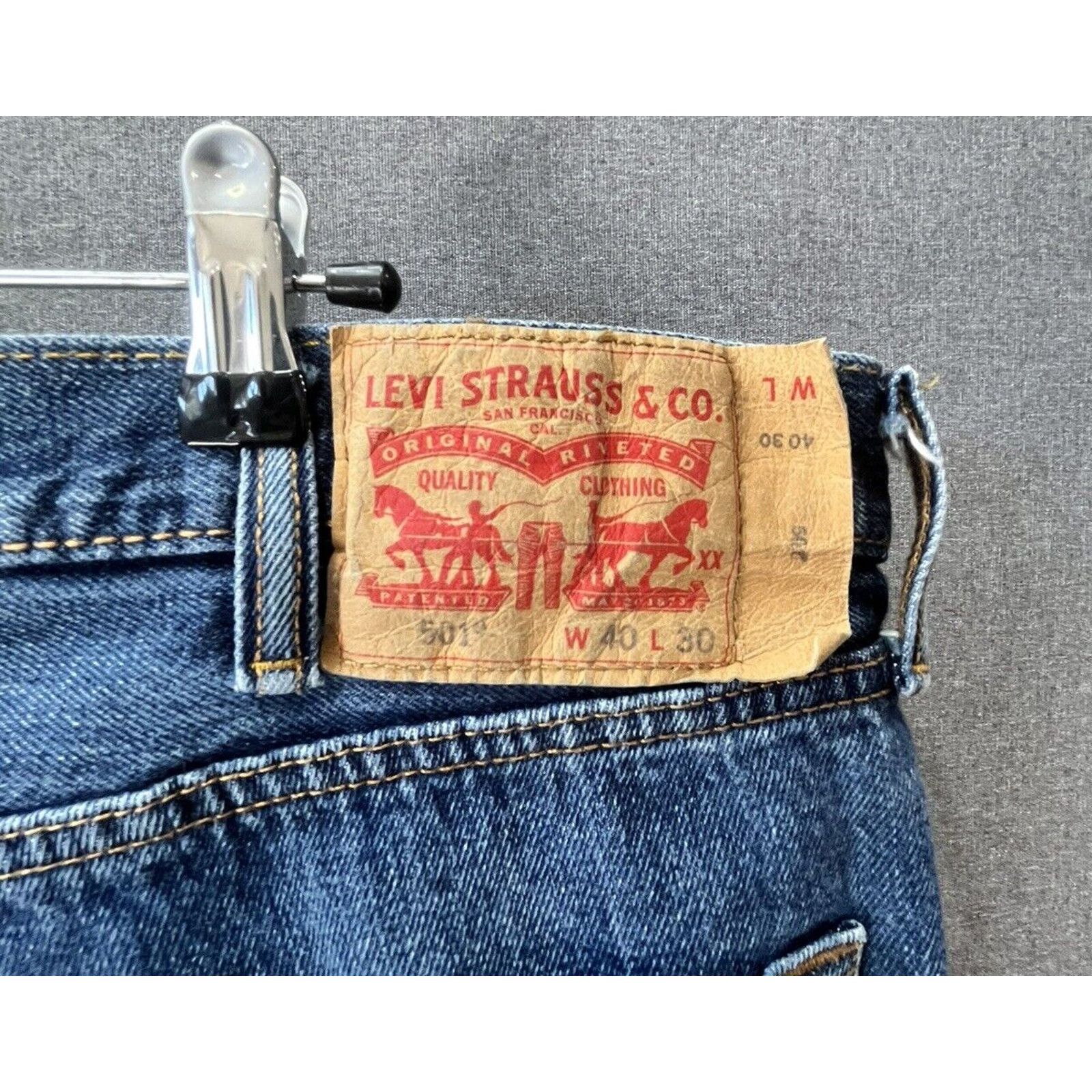 Levi's vintage levis 501 button fly denim jeans 40 W 30 L Size US 40 / EU 56 - 7 Thumbnail