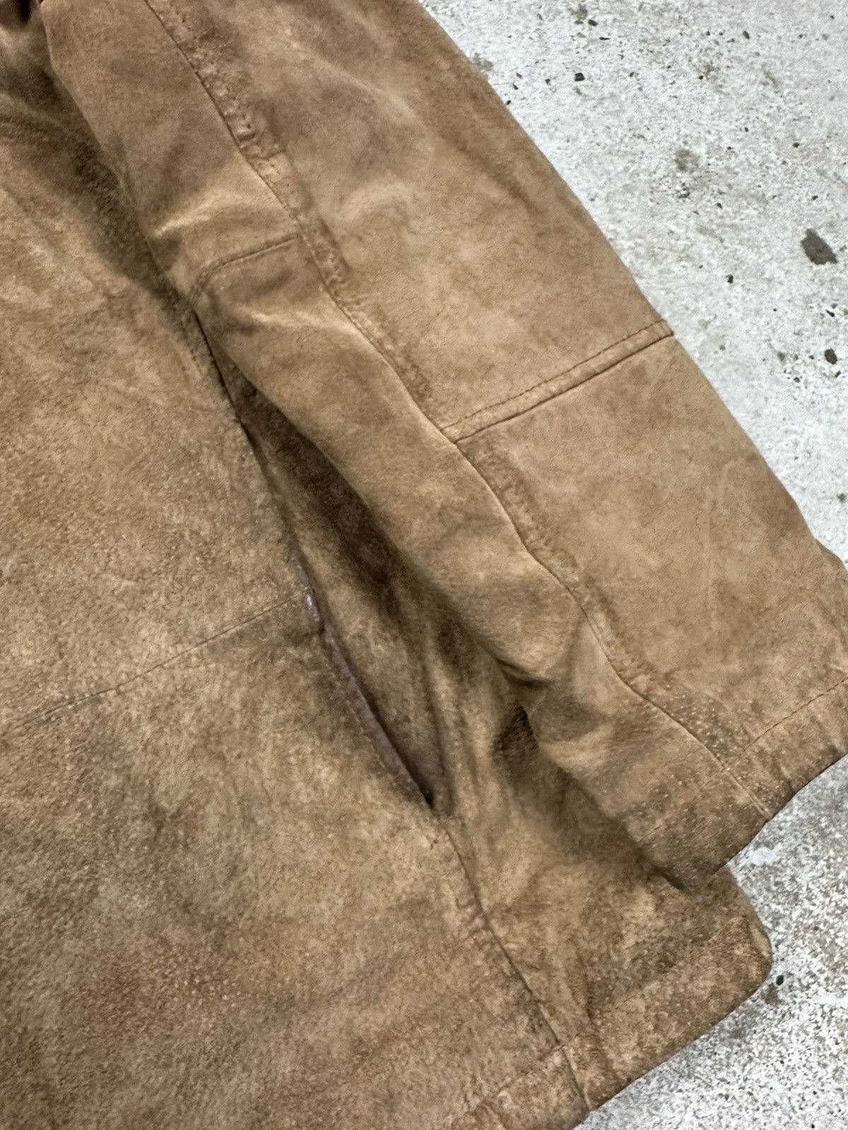 Vintage Vintage y2k Brown Leather Suede Jacket Fleece Collar Sherpa Size US XL / EU 56 / 4 - 3 Thumbnail