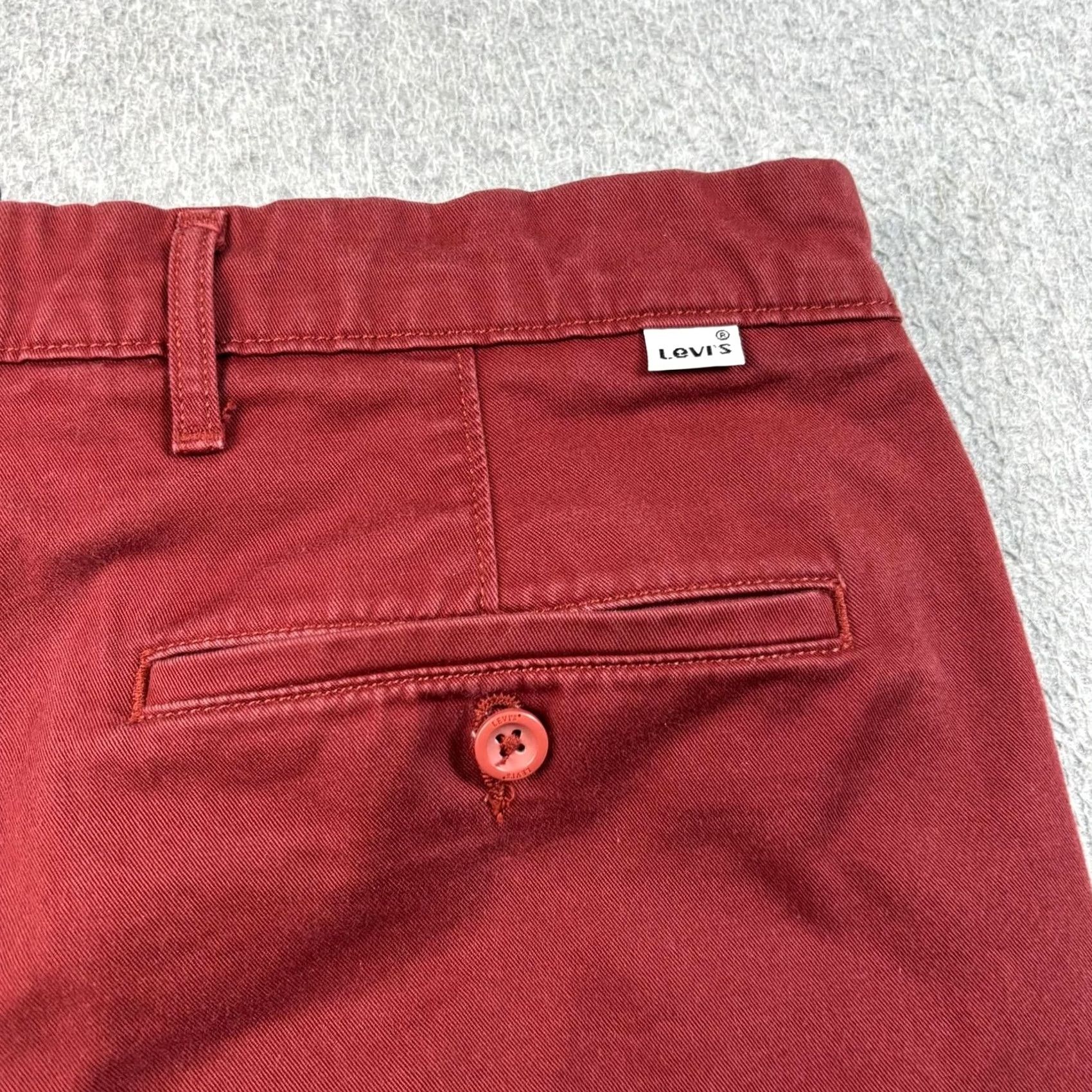 Levi's Levi's Pant Men 33x32 Red Chino Straight Leg Casual Office Heritage Academia Work Pants Size US 33 - 4 Thumbnail