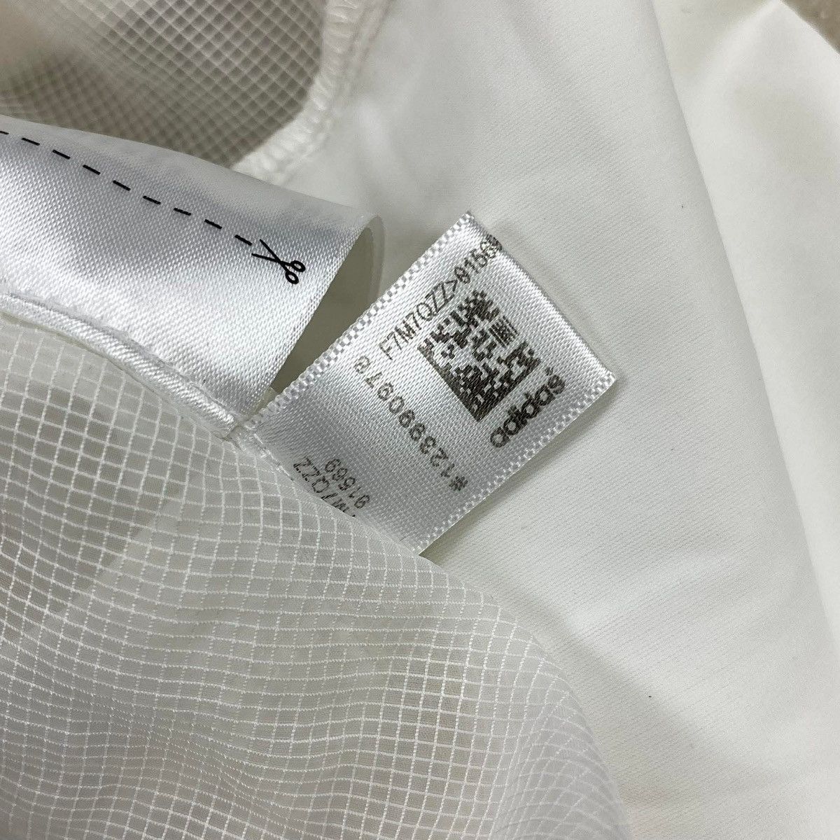 Y-3 FW2019 Packable Sheer Hooded Jacket Size US M / EU 48-50 / 2 - 11 Thumbnail