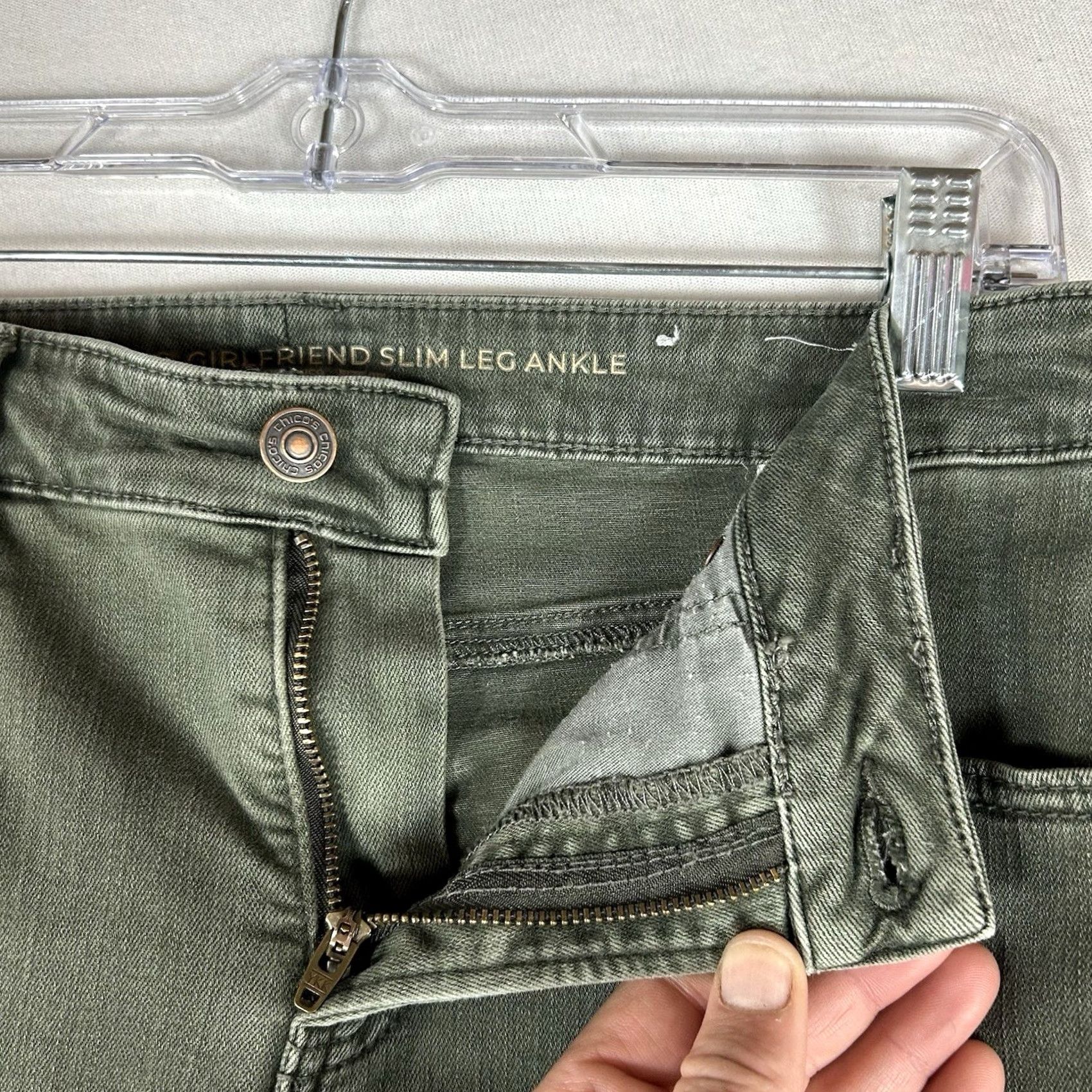 Vintage Chico's So Slimming Slim Leg Ankle Pants Women's 32 Green 5-Pocket Slimming Pockets Casual Business 32 Womens Ankle Green Pants Size 24" / US 00 / IT 34 - 5 Thumbnail