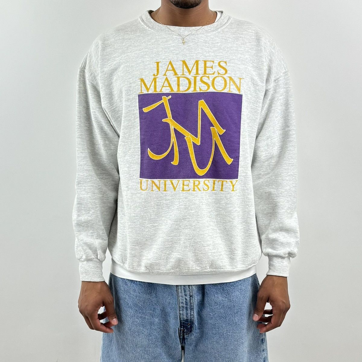 Vintage vintage 90s JAMES MADISON UNIVERSITY JMU Spellout sweatshirt Size US M / EU 48-50 / 2 - 3 Thumbnail