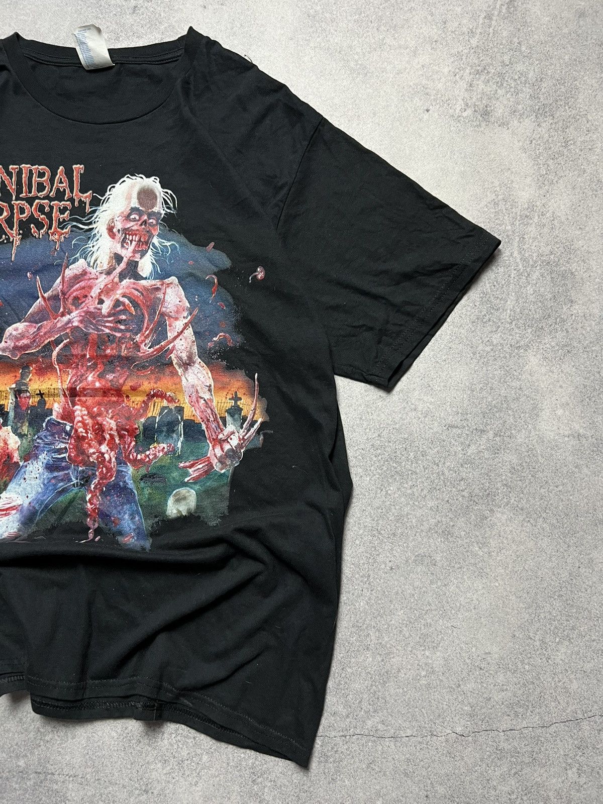 Band Tees Vintage Cannibal Corpse Skulls Japanese Blood Y2K Tee Size US L / EU 52-54 / 3 - 3 Thumbnail
