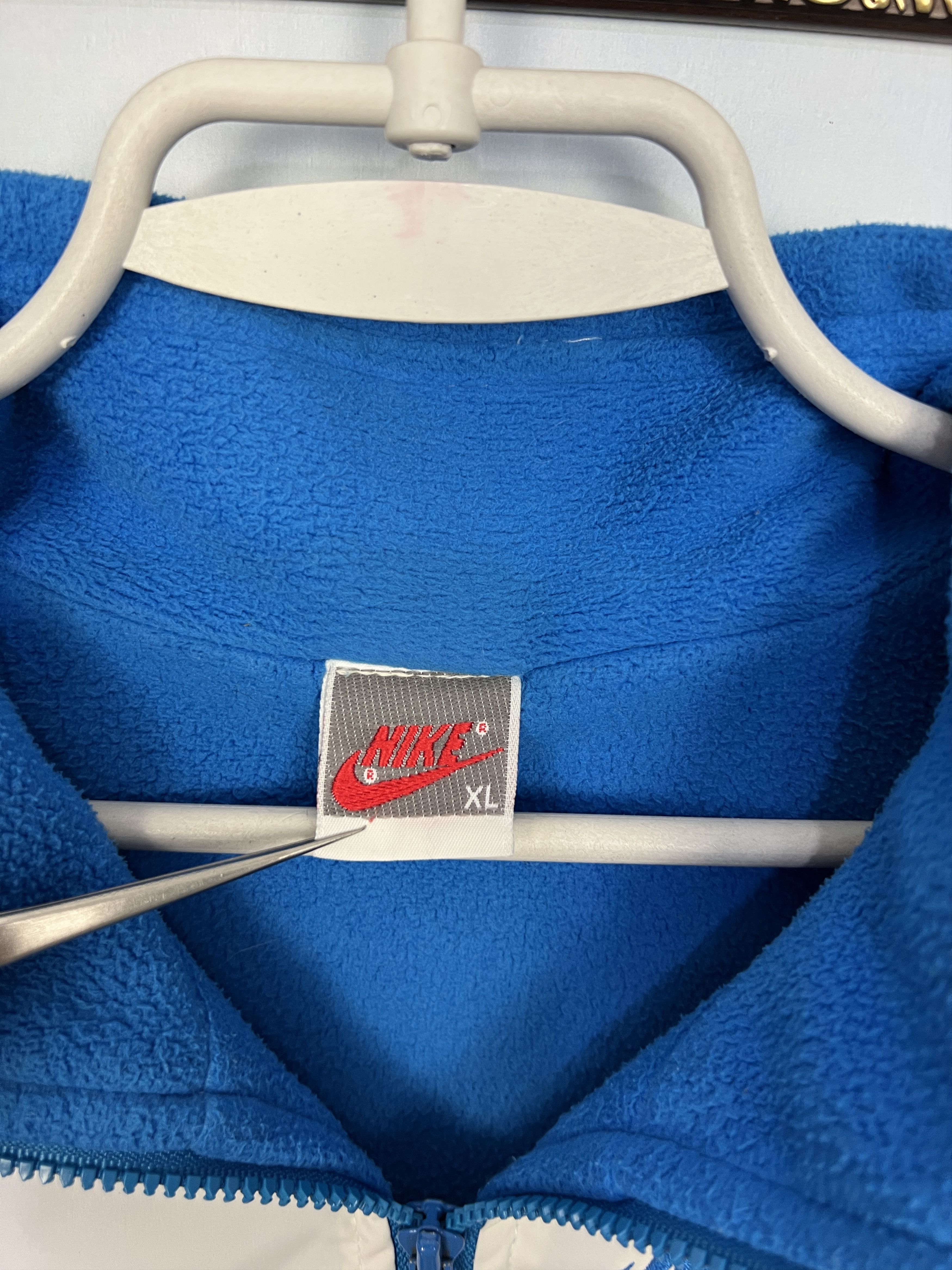 Nike Vintage 90's Nike Finland Warm Jacket National Team Size US XL / EU 56 / 4 - 11 Thumbnail