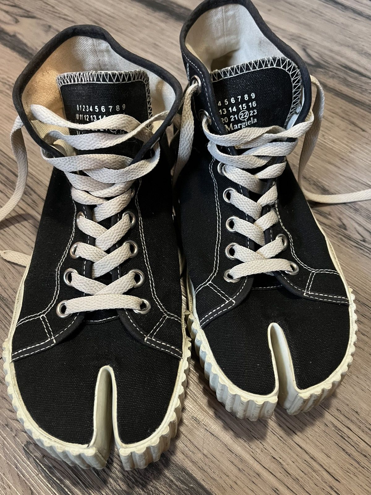 Maison Margiela Tabi hightop sneakers