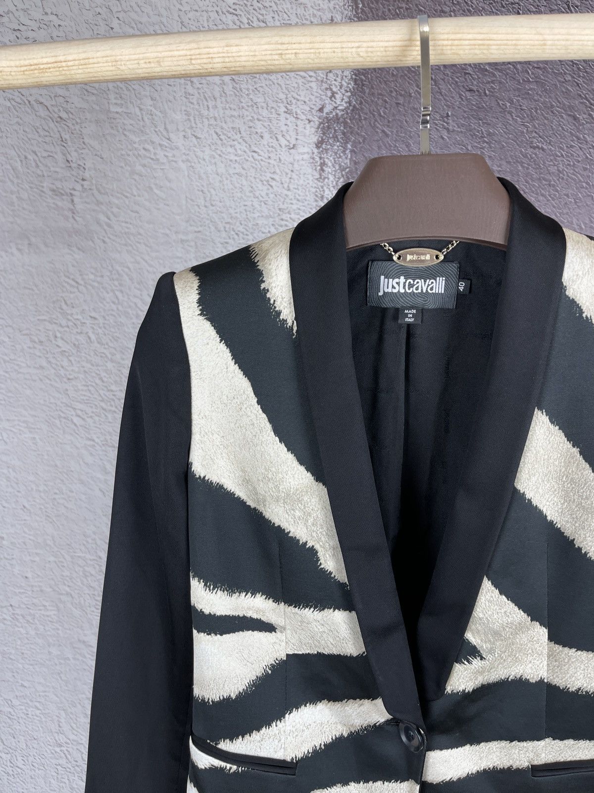 Just Cavalli Just Cavalli zebra hype Roberto Cavalli jacket blazer Size S / US 4 / IT 40 - 3 Thumbnail
