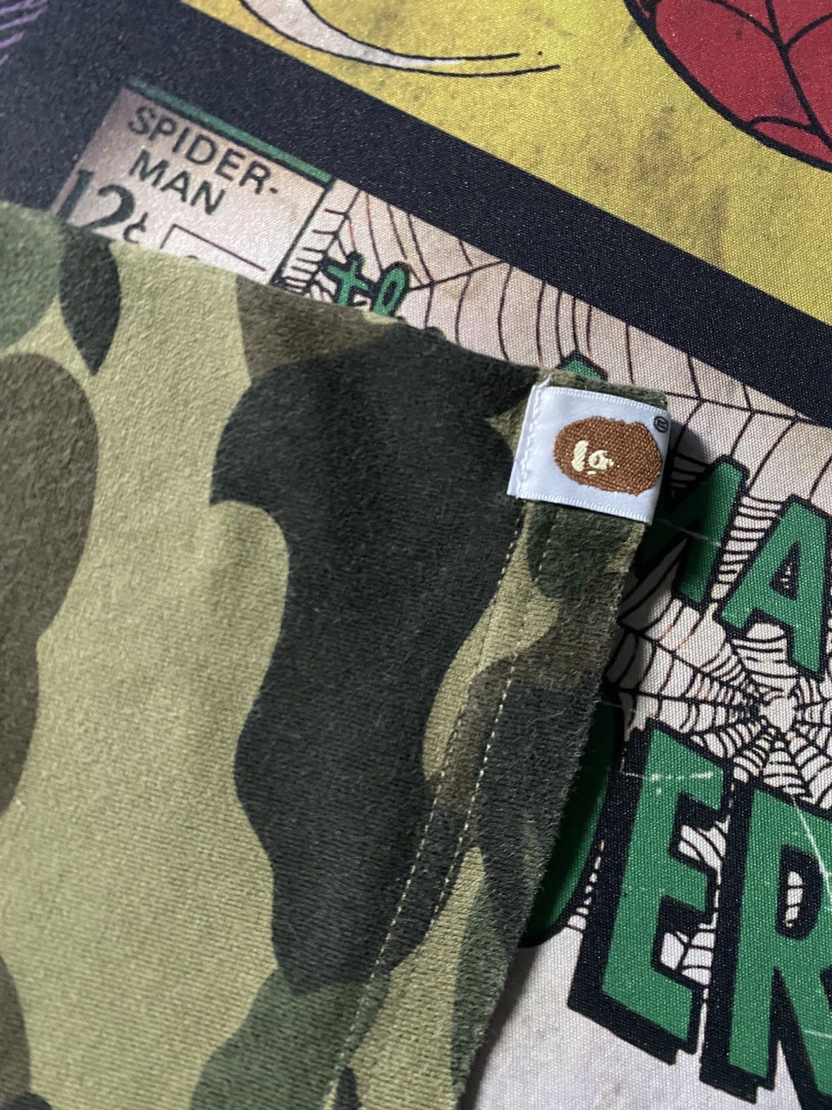 Bape 1st Camo Shark Tee Size US M / EU 48-50 / 2 - 5 Thumbnail