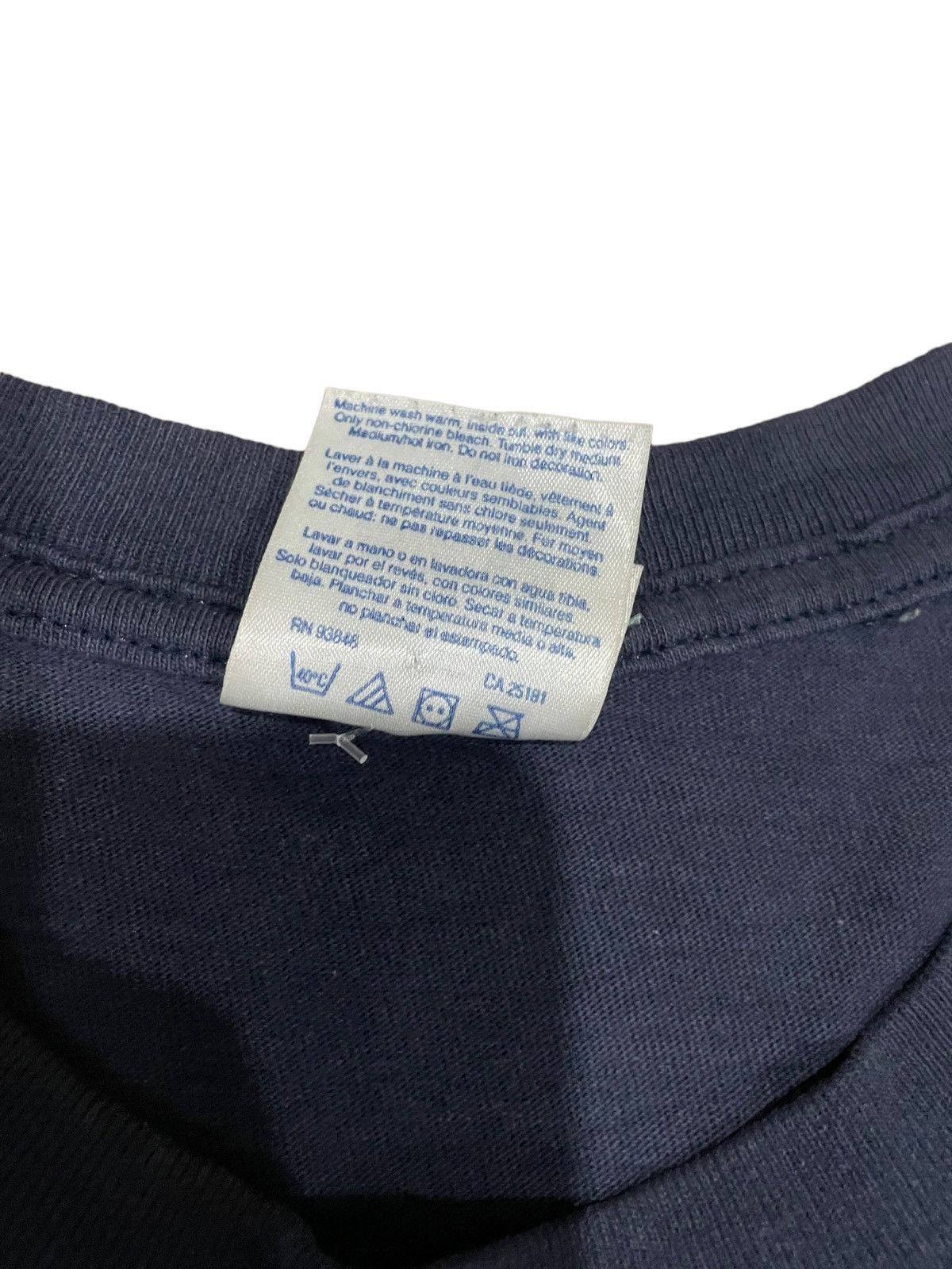 Band Tees Vintage Blink 182 Rabbit X Hurley Streetwear Size L Tee Size US L / EU 52-54 / 3 - 9 Thumbnail