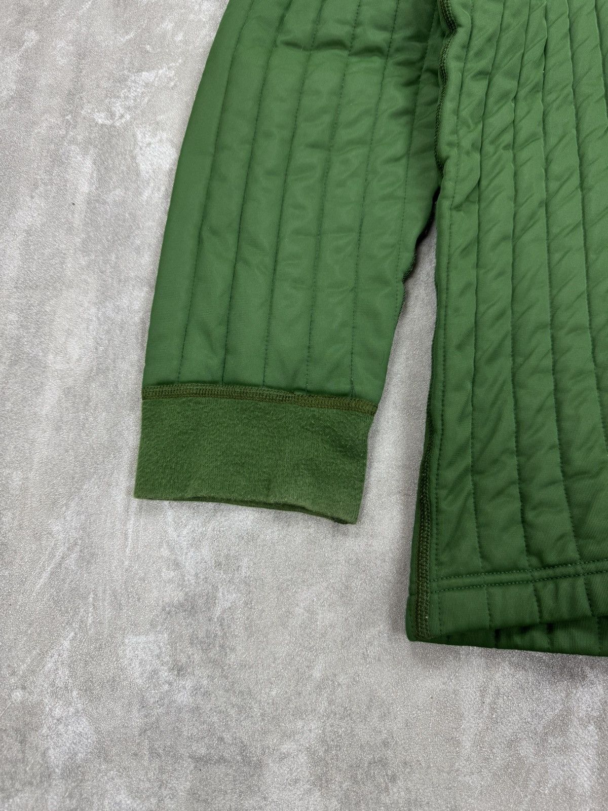 Other Astro-Thermo Switzerland Vintage Army Half zip pullover Size US L / EU 52-54 / 3 - 9 Thumbnail